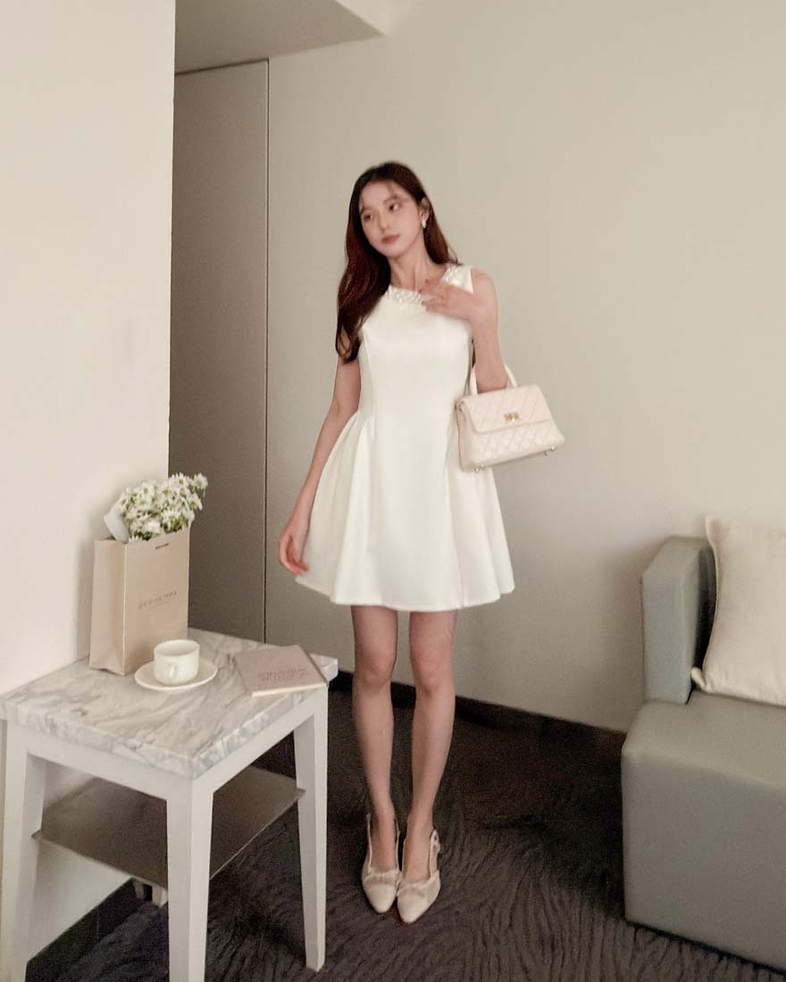 LINA LINA耀眼光韻珍珠串珠滾邊蝴蝶結洋裝-貴氣杏M/L