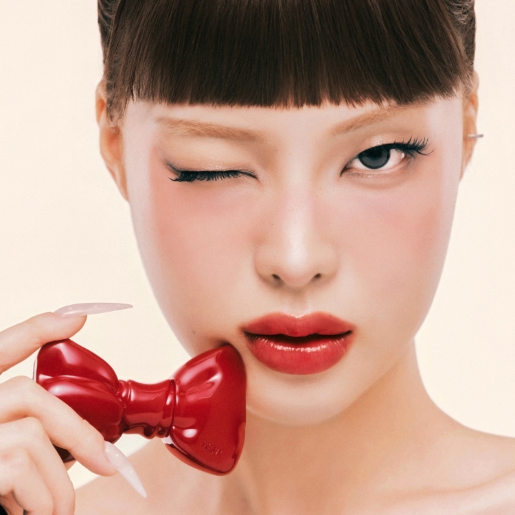 韓國 KEYM Lip Glow Bow蝴蝶結吊飾水光唇蜜 Bloody Mary