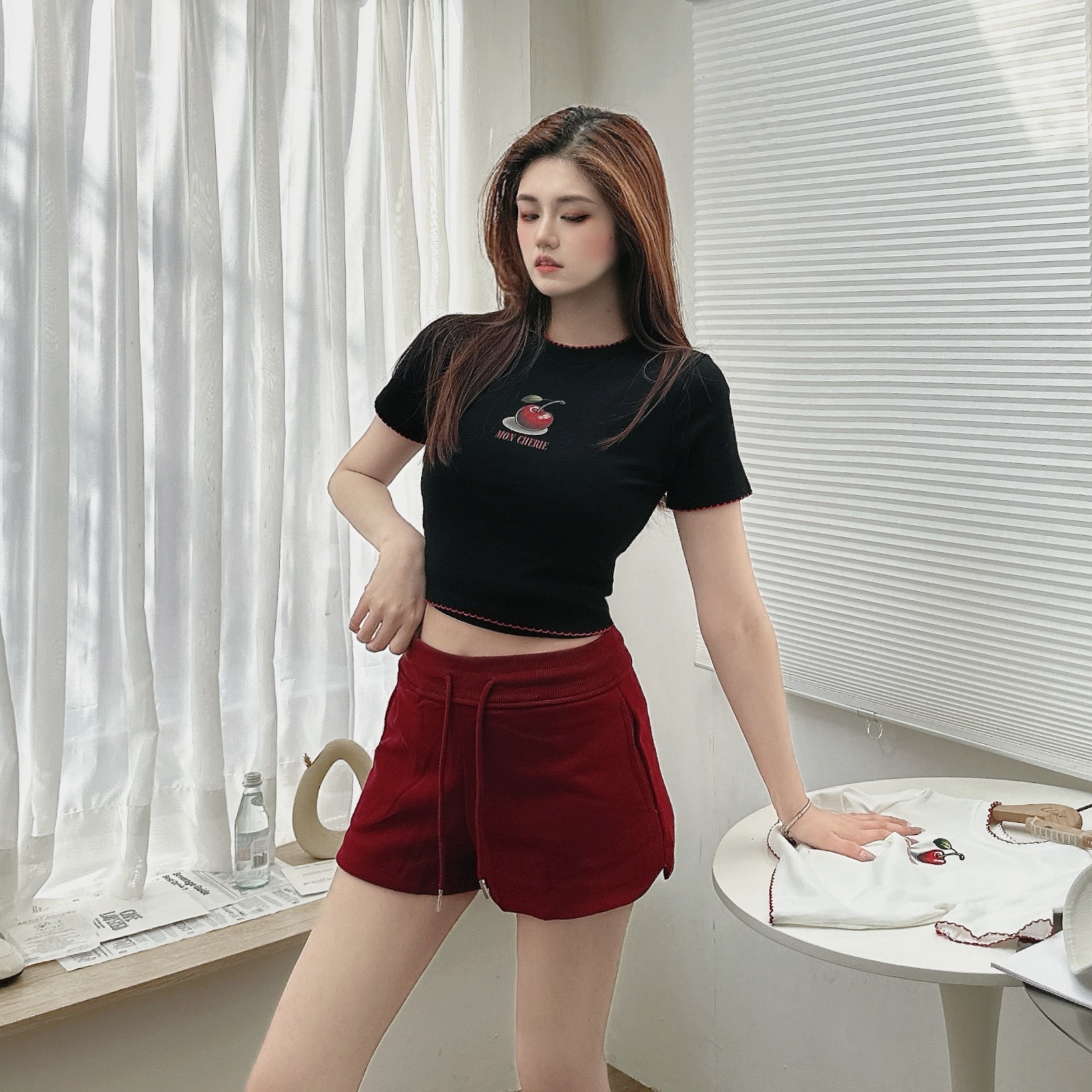 櫻桃撞色木耳邊棉TEE