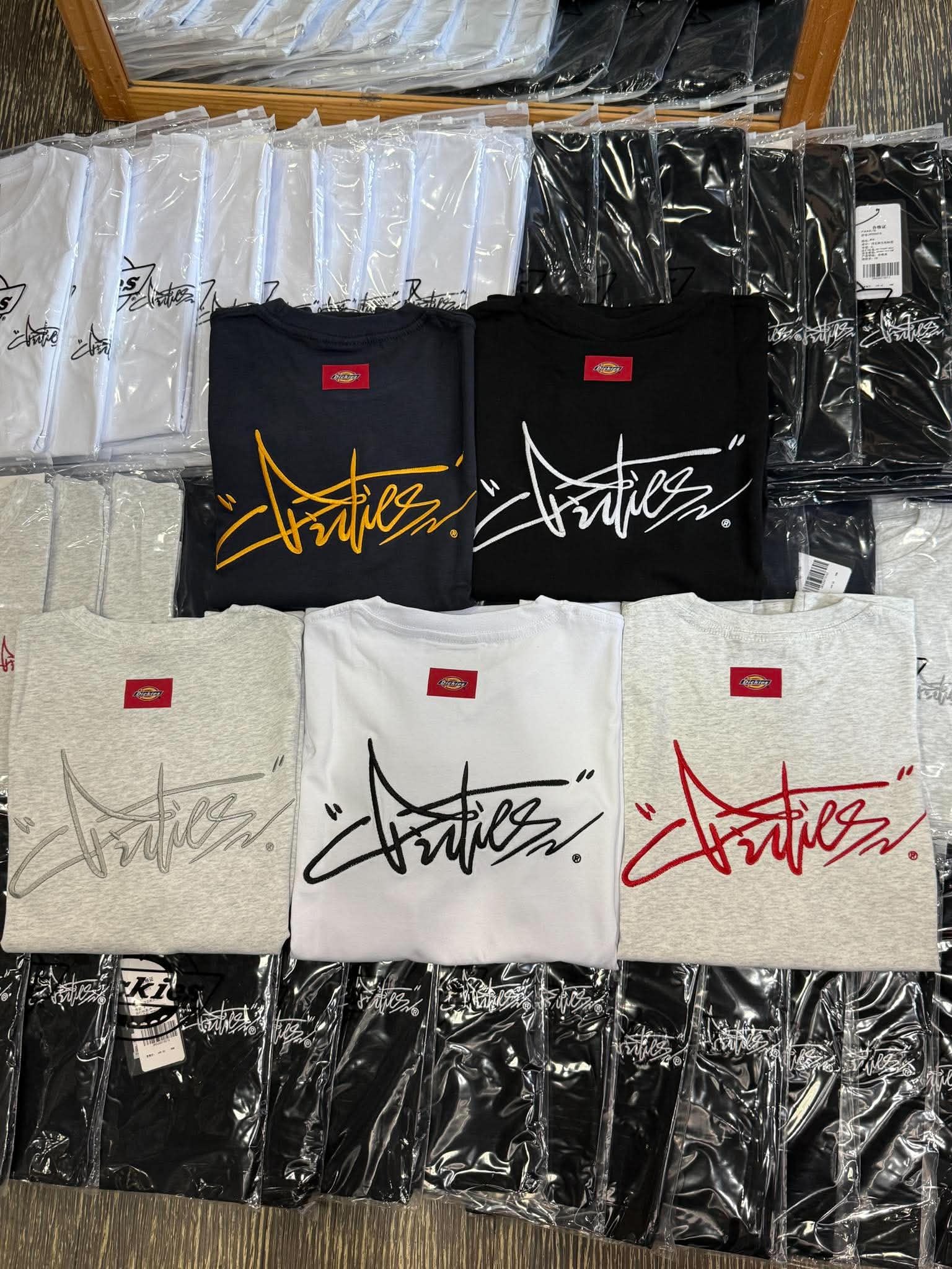 Dickies 正反 手寫簽名 刺繡 短Tee DKS26015