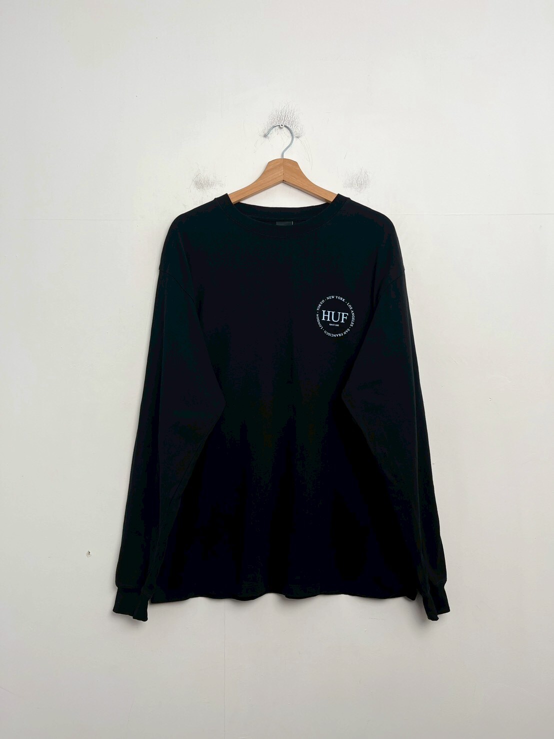 HUF FINE PRINT LS TEE SIZE L