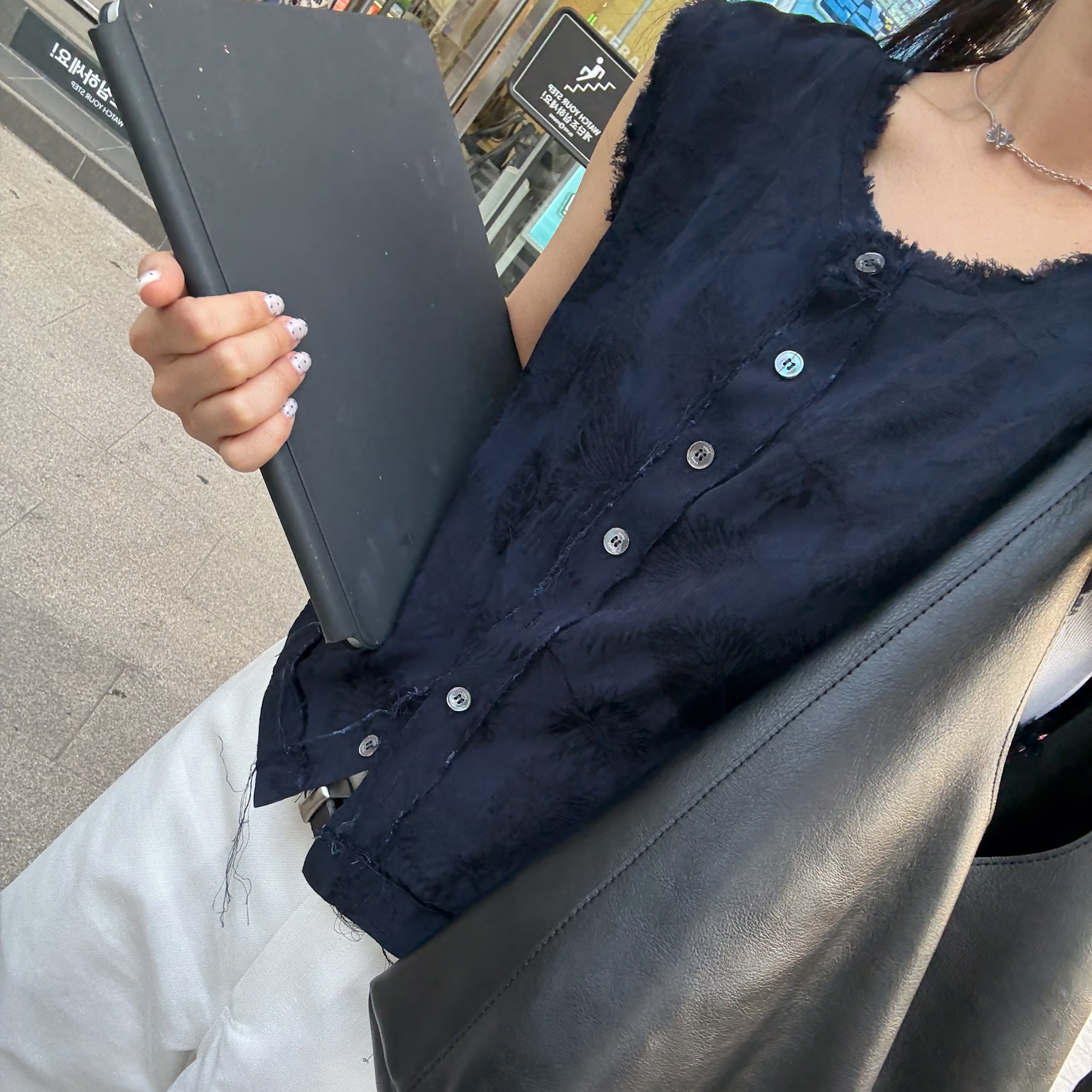 JS10Viscose高級紋路流蘇背心(深藍)