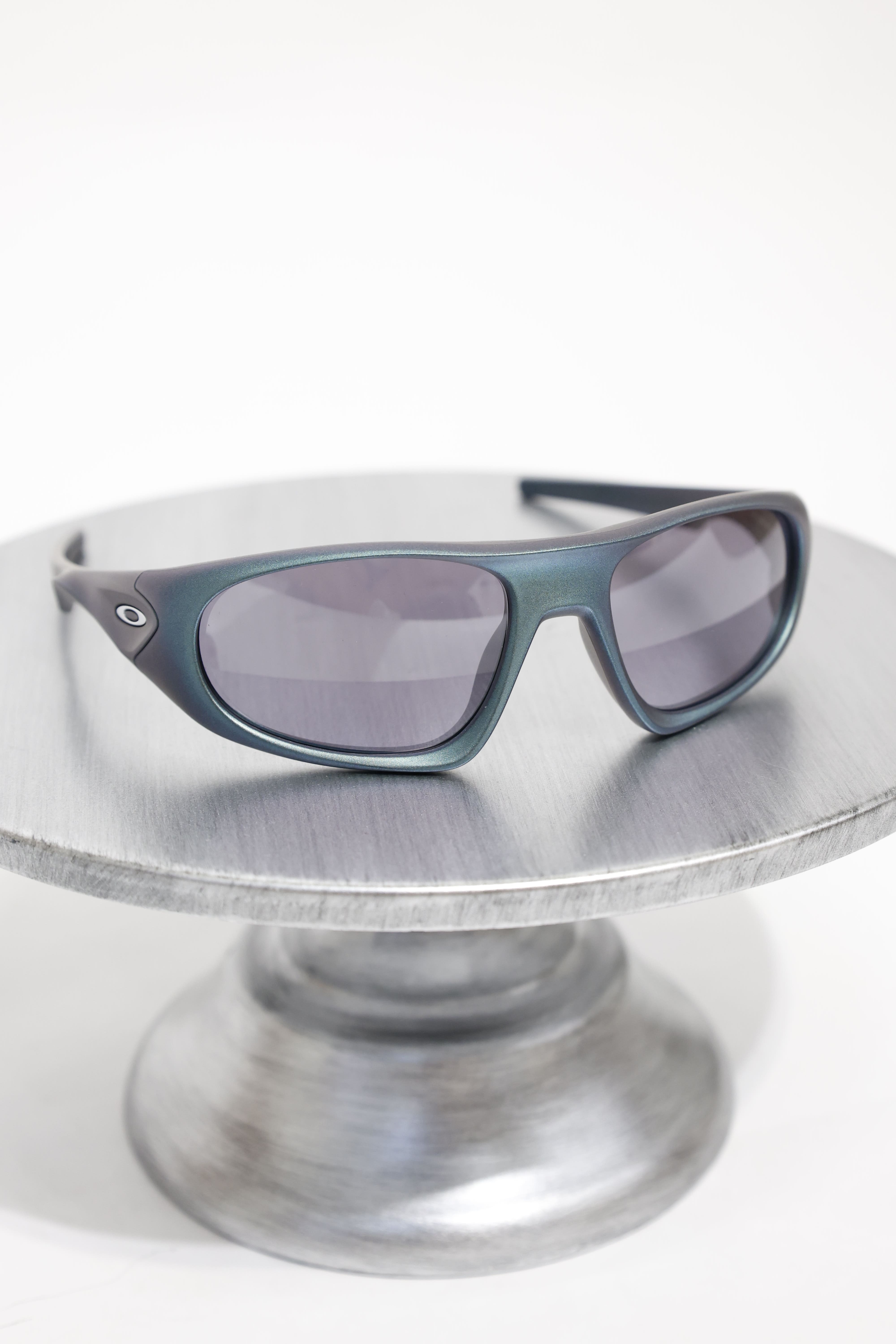 OAKLEY Neoforma 太陽眼鏡 0OO9528-0260
