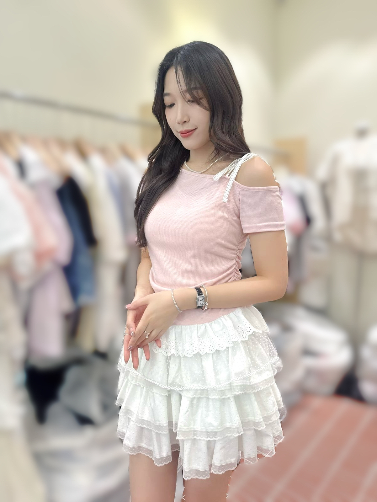 BE02 胸26-48 長24.5 $469 (一口價)