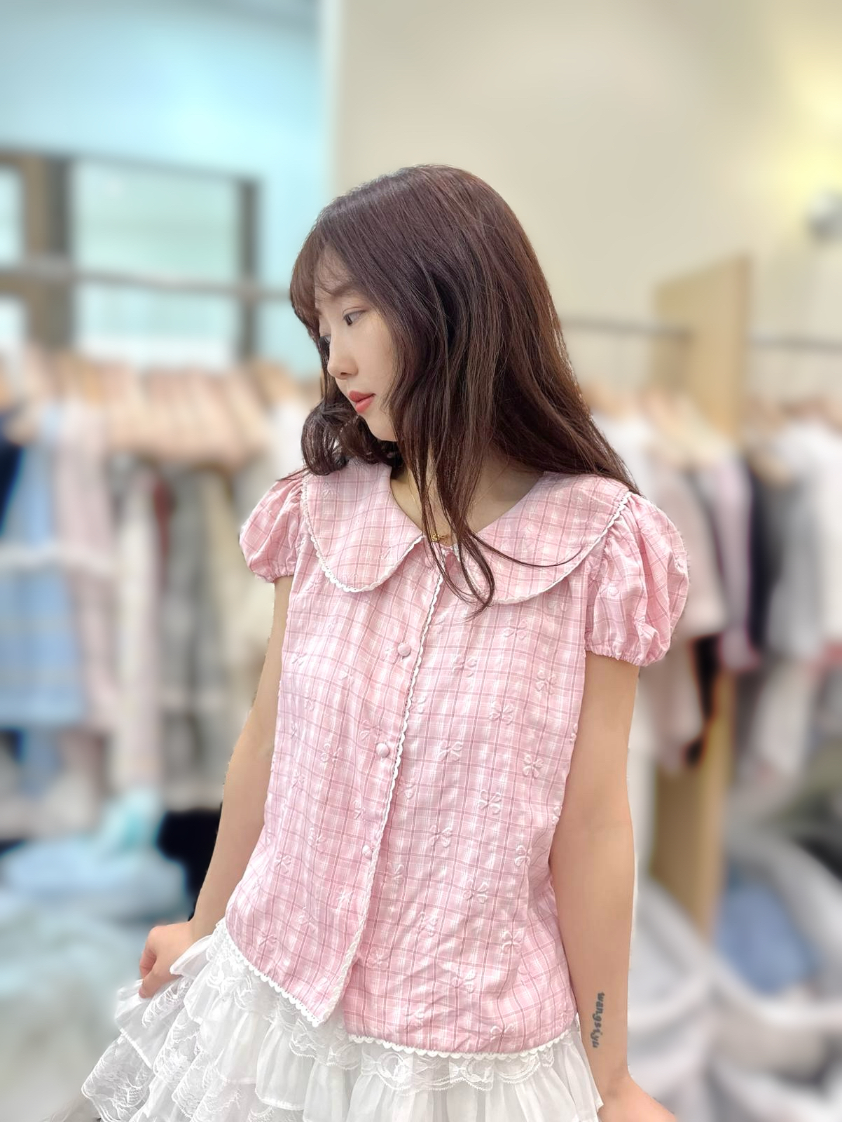 BE03 胸42 長21.5 $499 (一口價)