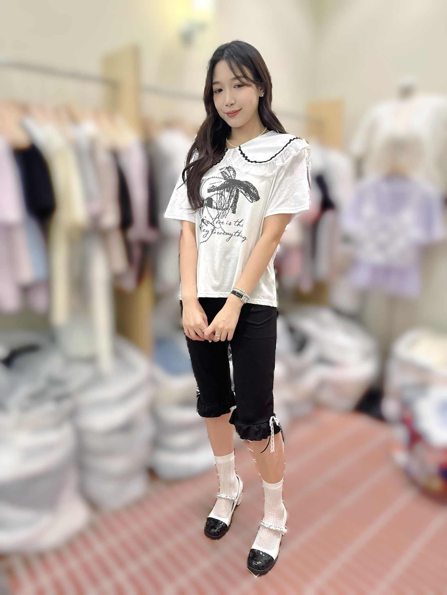 BE15 褲  腰26-43hip40-50 長26 $419 (一口價)
