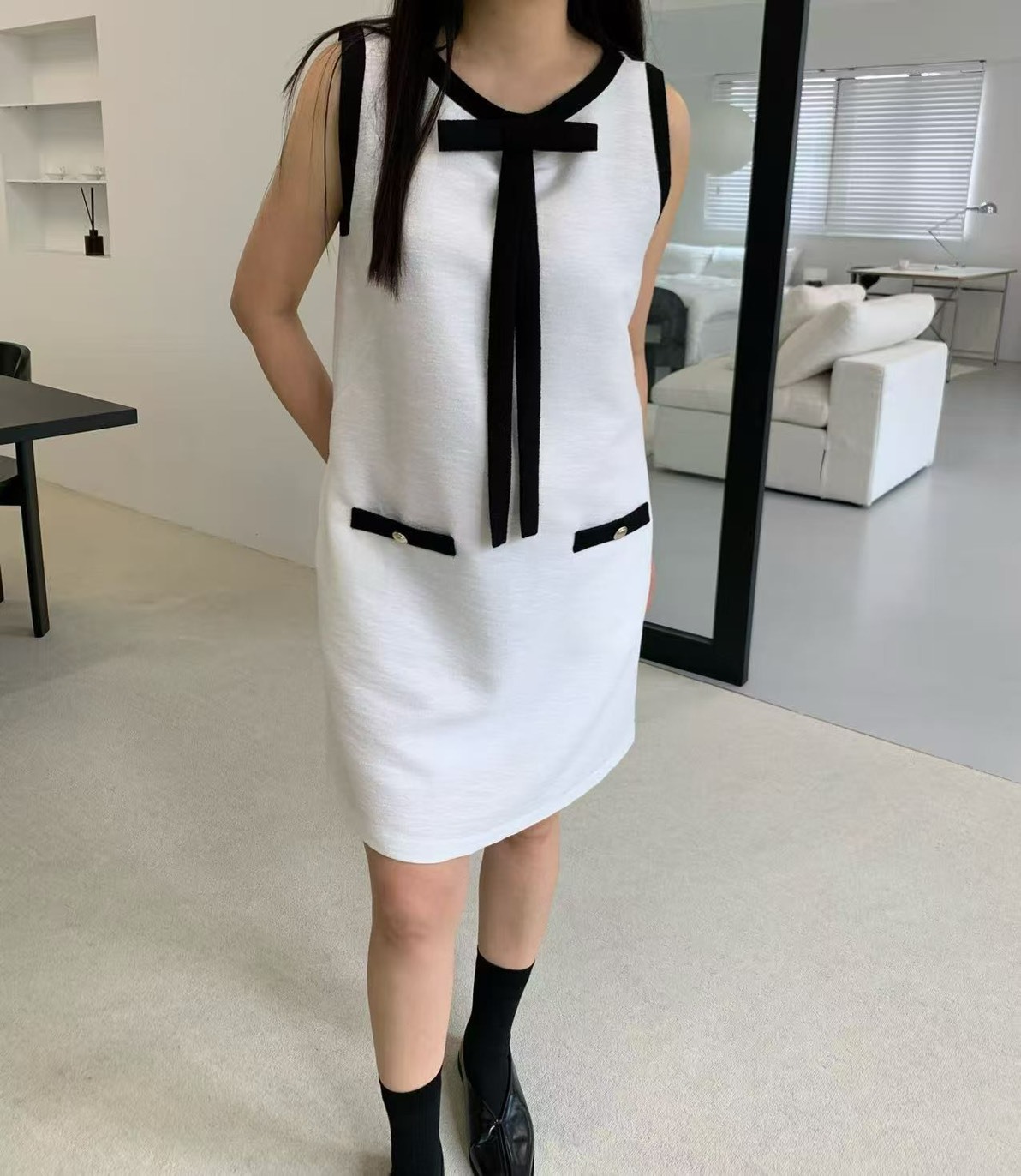 小香風平結別針短洋裝