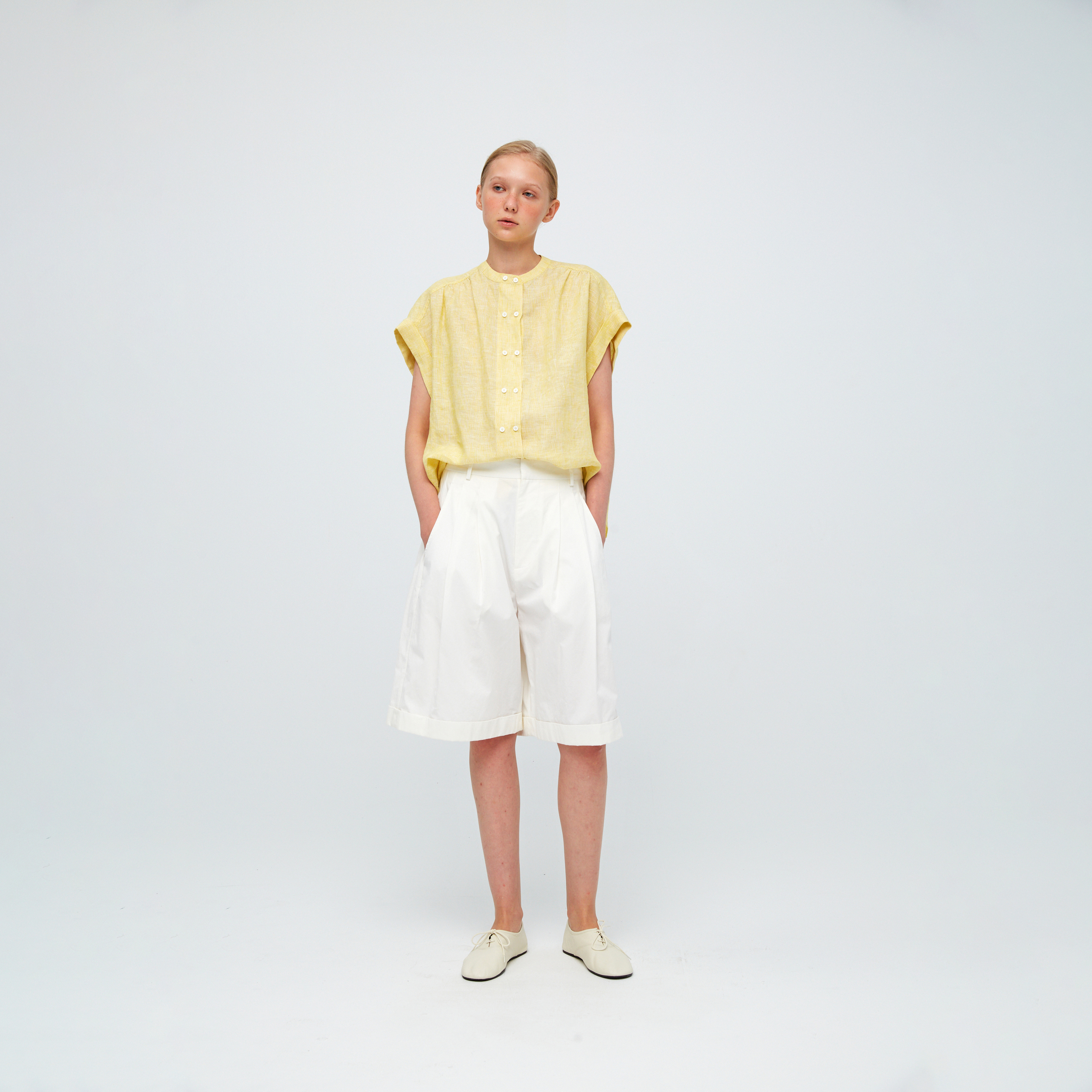 10 MOOn Celestial Yellow Linen Stand Collar Top