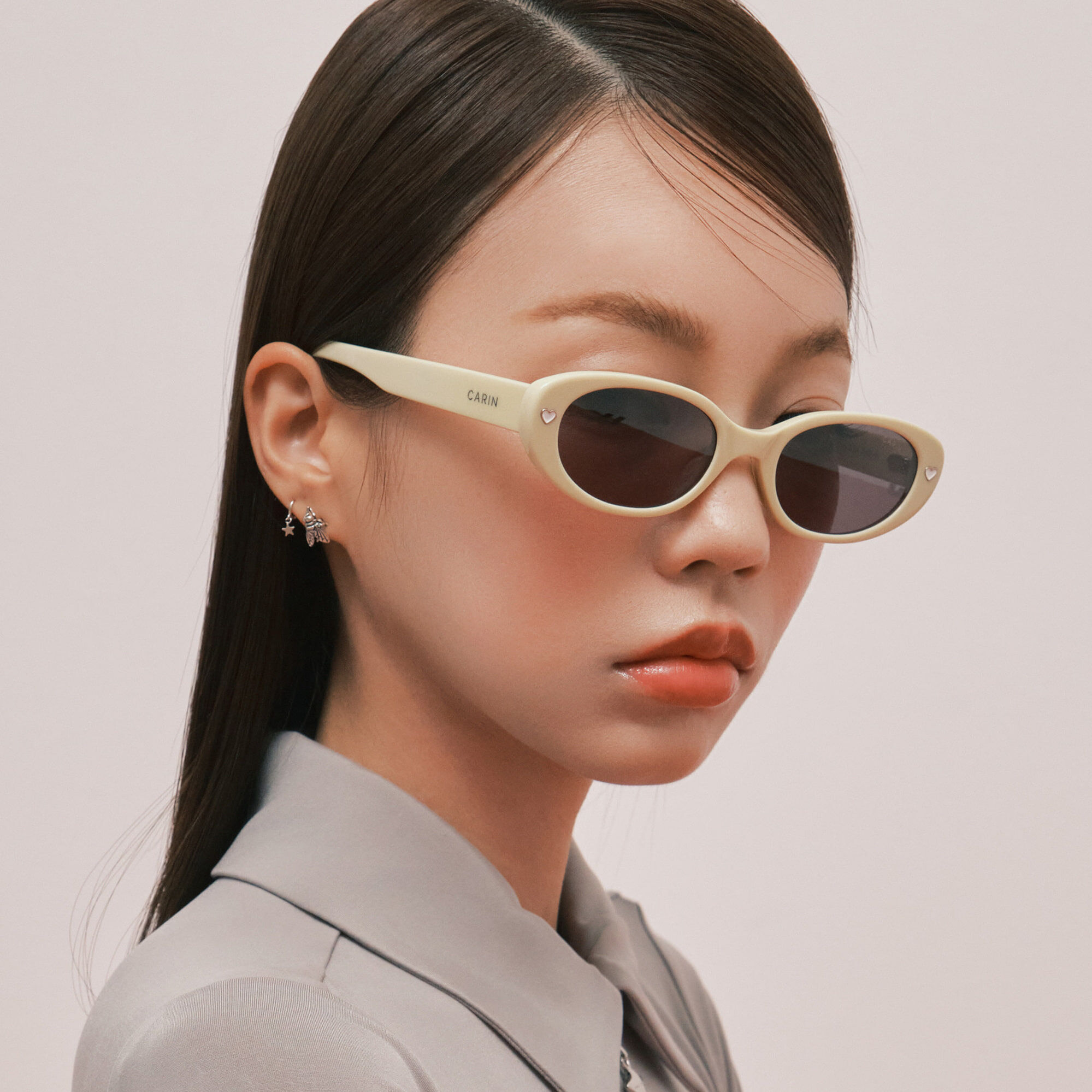 CARIN 愛心復古橢圓太陽眼鏡
