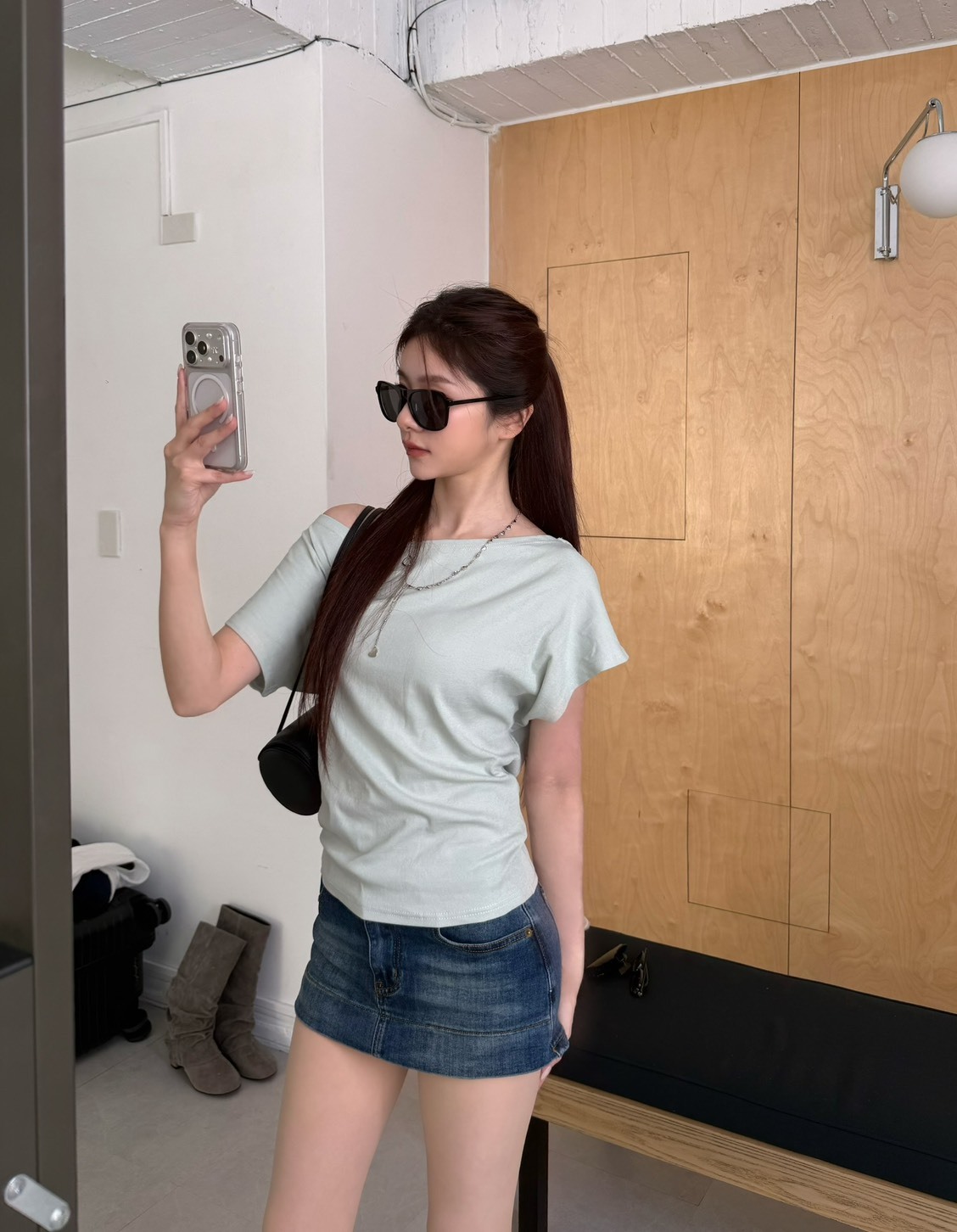 H02 本期推薦!swag 復古斜肩tee