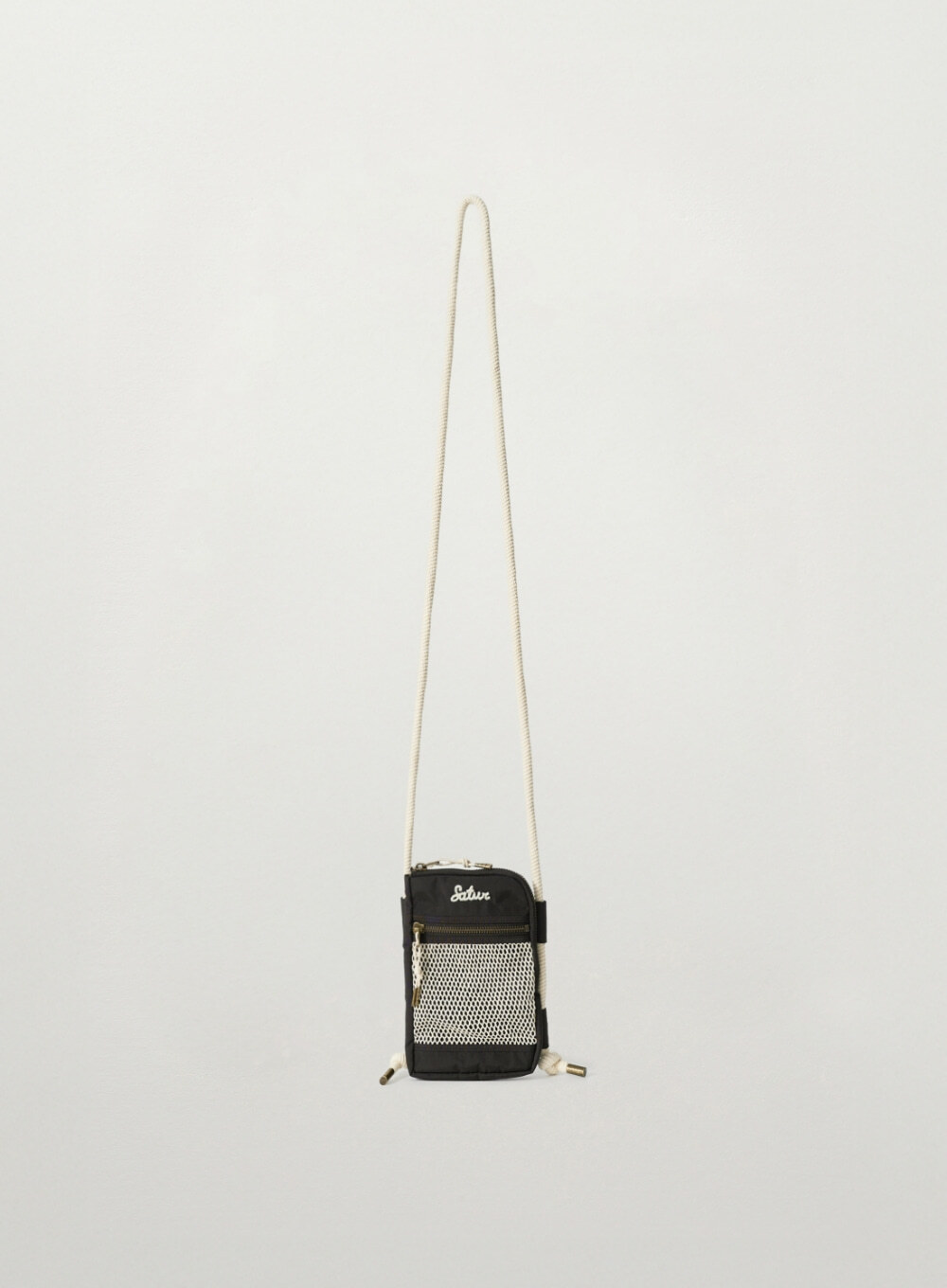 【入LIVECODE一件減至$328😱🔥！】【韓國大熱品牌😍朴圭瑛SEVENTEEN同款！】【SATUR】Net Pocket Travel Cross Bag (3 Colors)