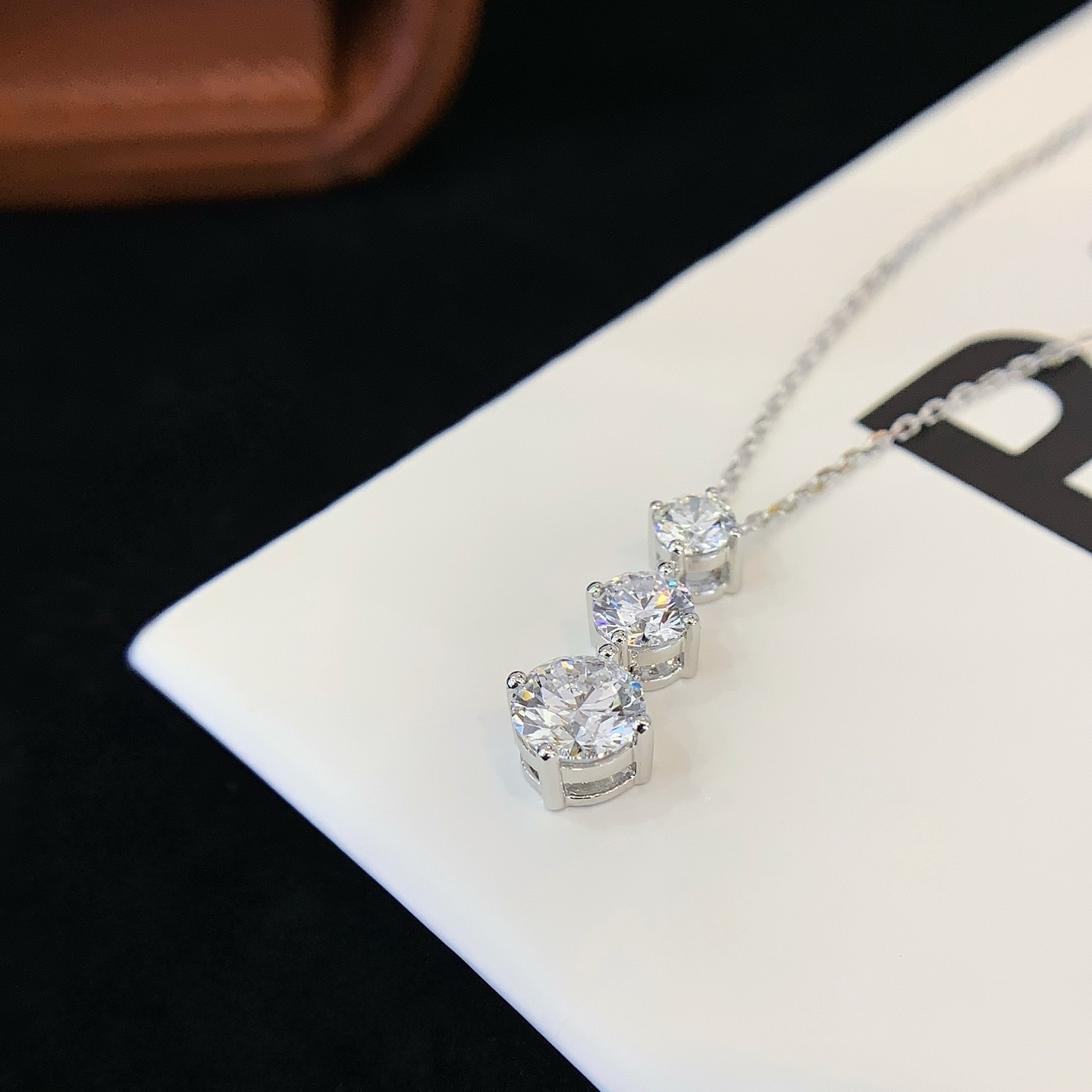 (AN) 9K培育鑽1卡圓形頸鏈（帶IGI D vvs)  (副石0.7CT) (40+5CM) #0610STA