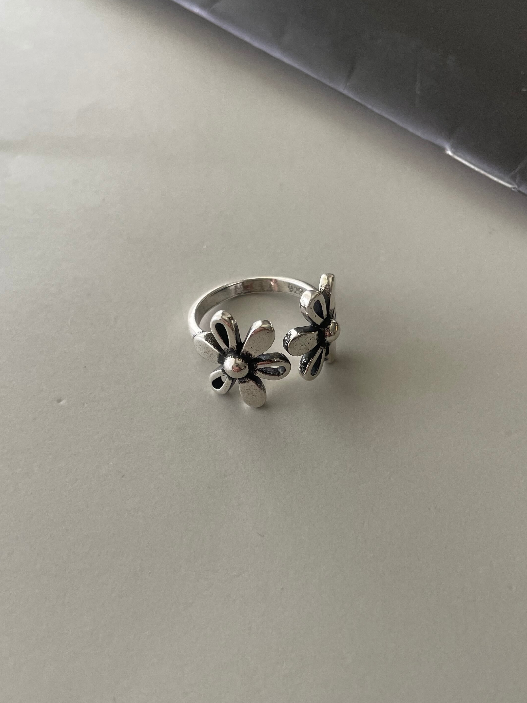 twin bloom ring