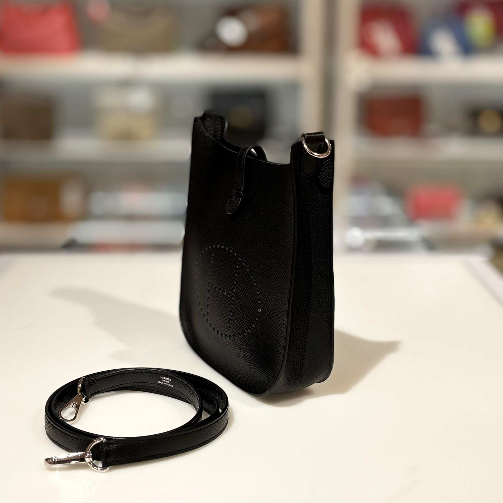 99.9%NEW二手HERMES MINI EVELYNE K 黑色EPSOM皮銀扣 #E16 #香榭站正品