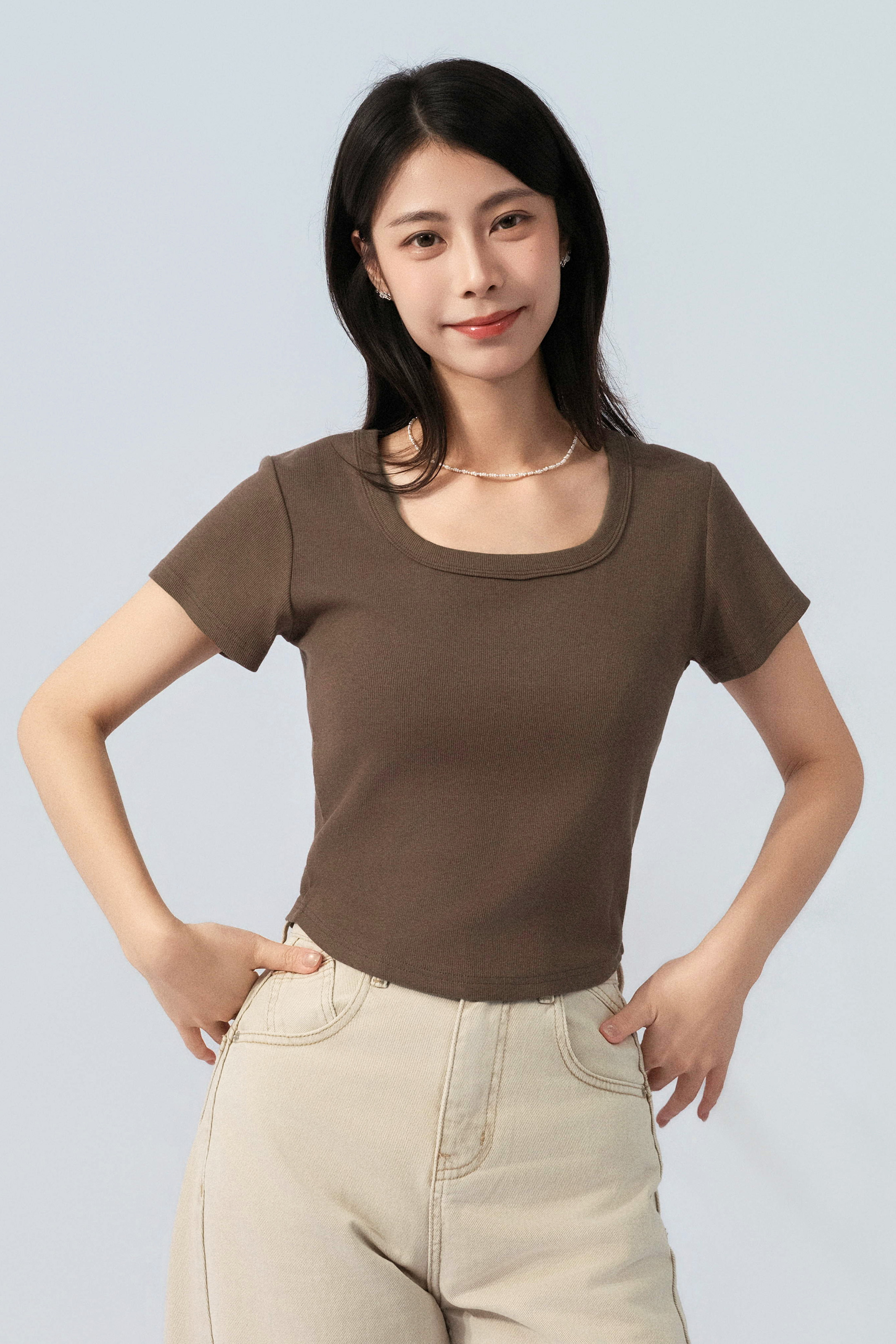 大圓領弧腳羅紋tee (預購產品）