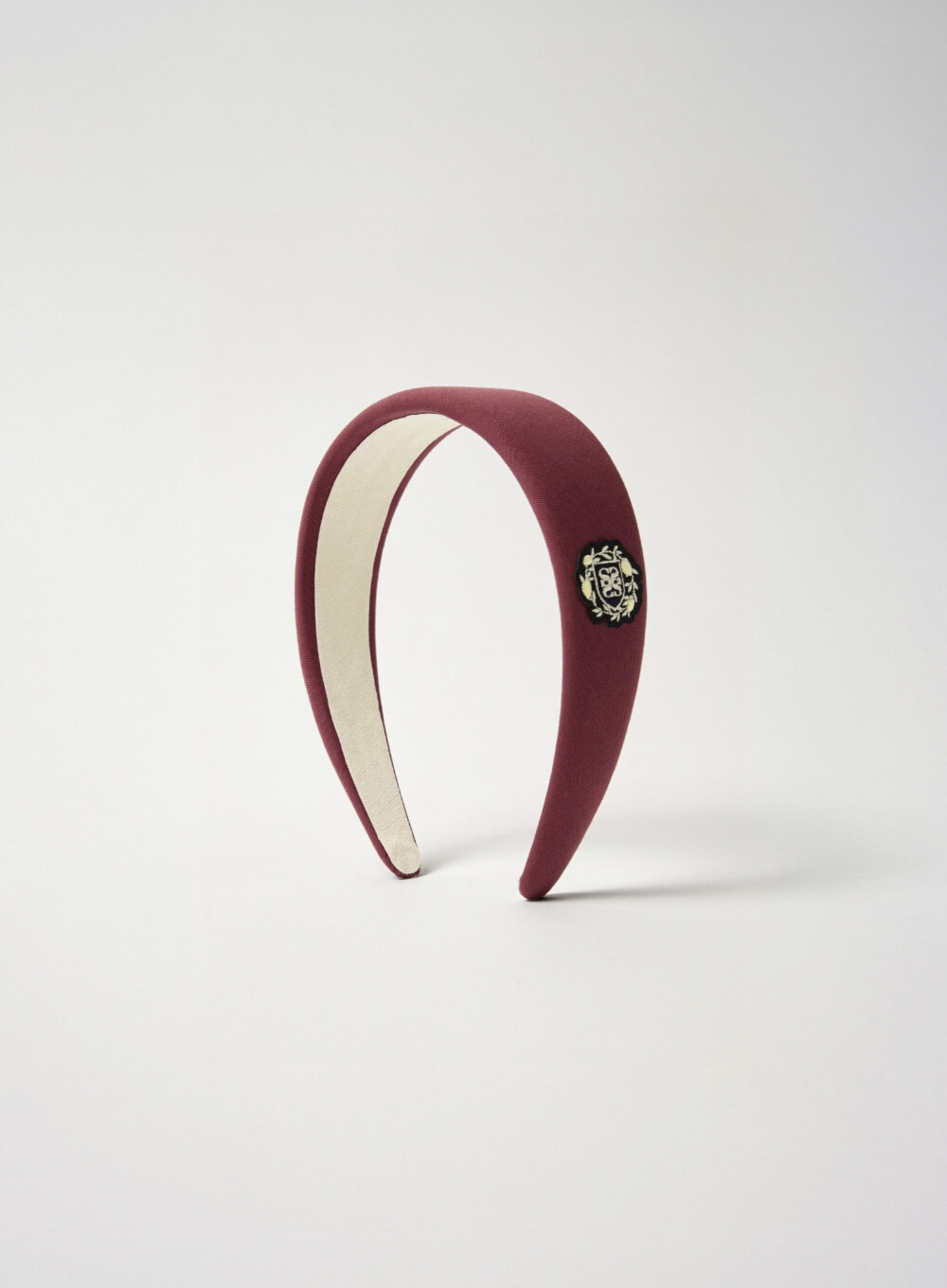 【入LIVECODE一件減至$138😱🔥！】【韓國大熱品牌😍朴圭瑛SEVENTEEN同款！】【SATUR】(W) Crest Logo Hairband (2 Colors)