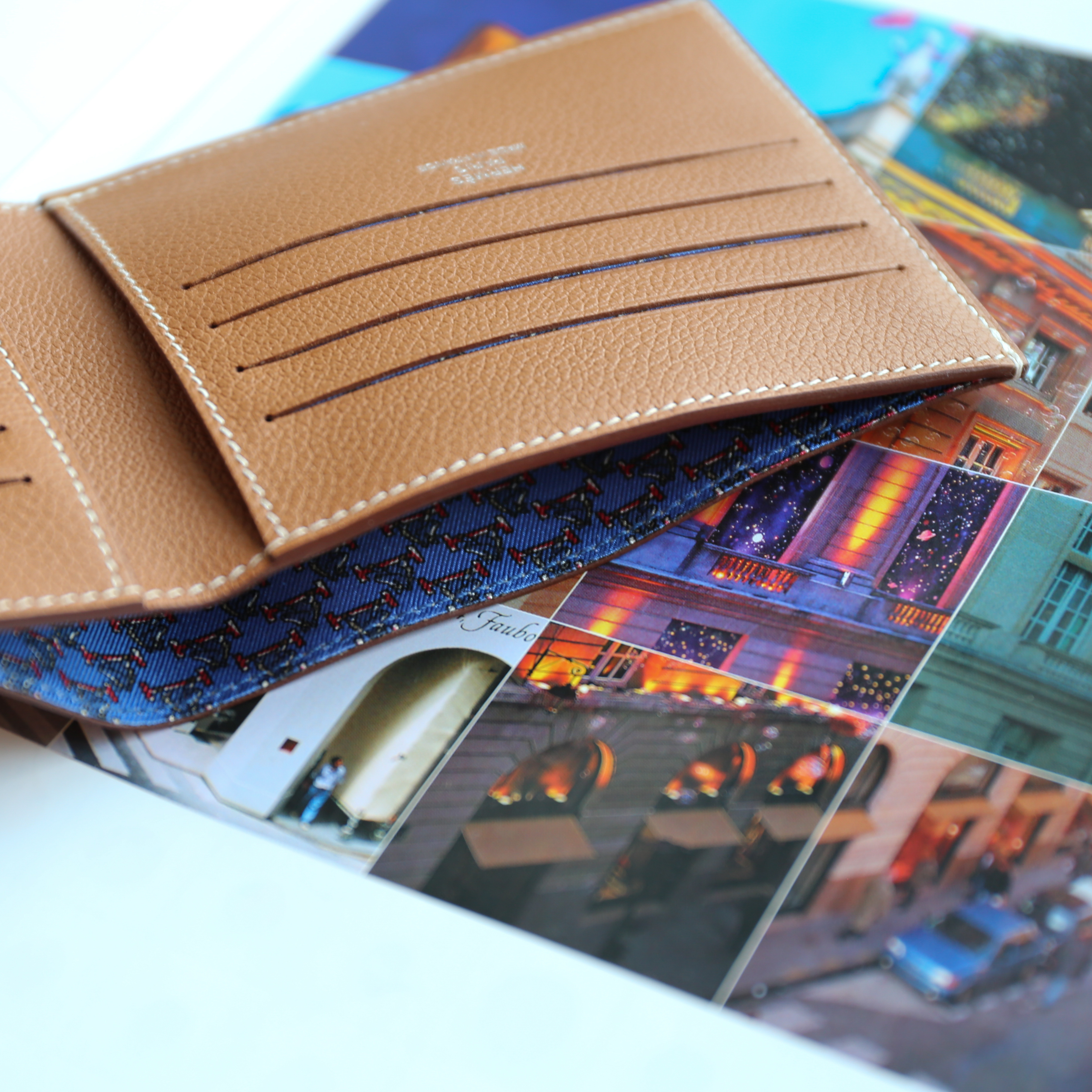 Hermès Silk'In Man's Wallet