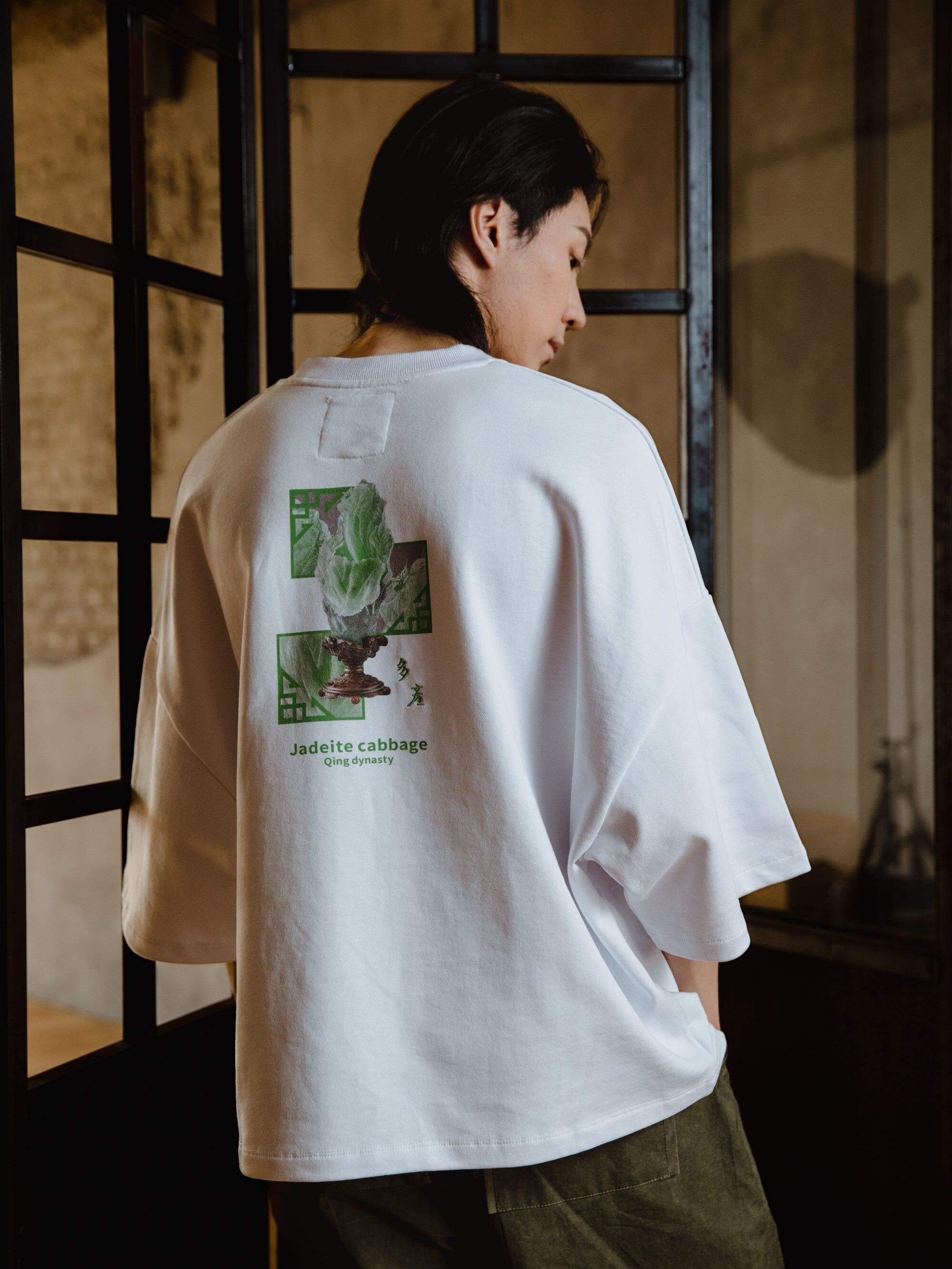 JIN翠玉白菜TEE-白色