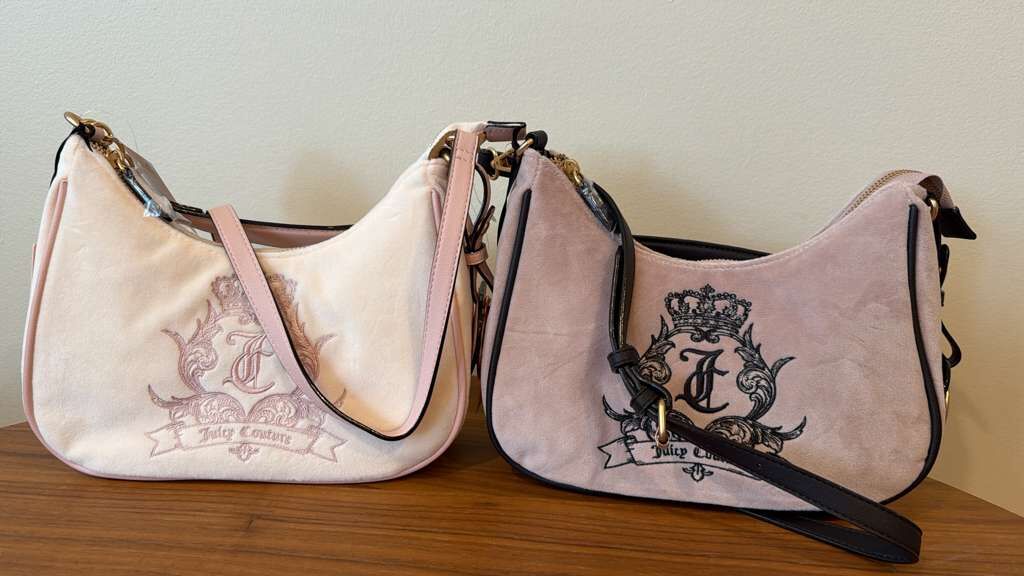 AK056 Juicy Couture 刺繡圖案天鵝絨側背包 26x14cm