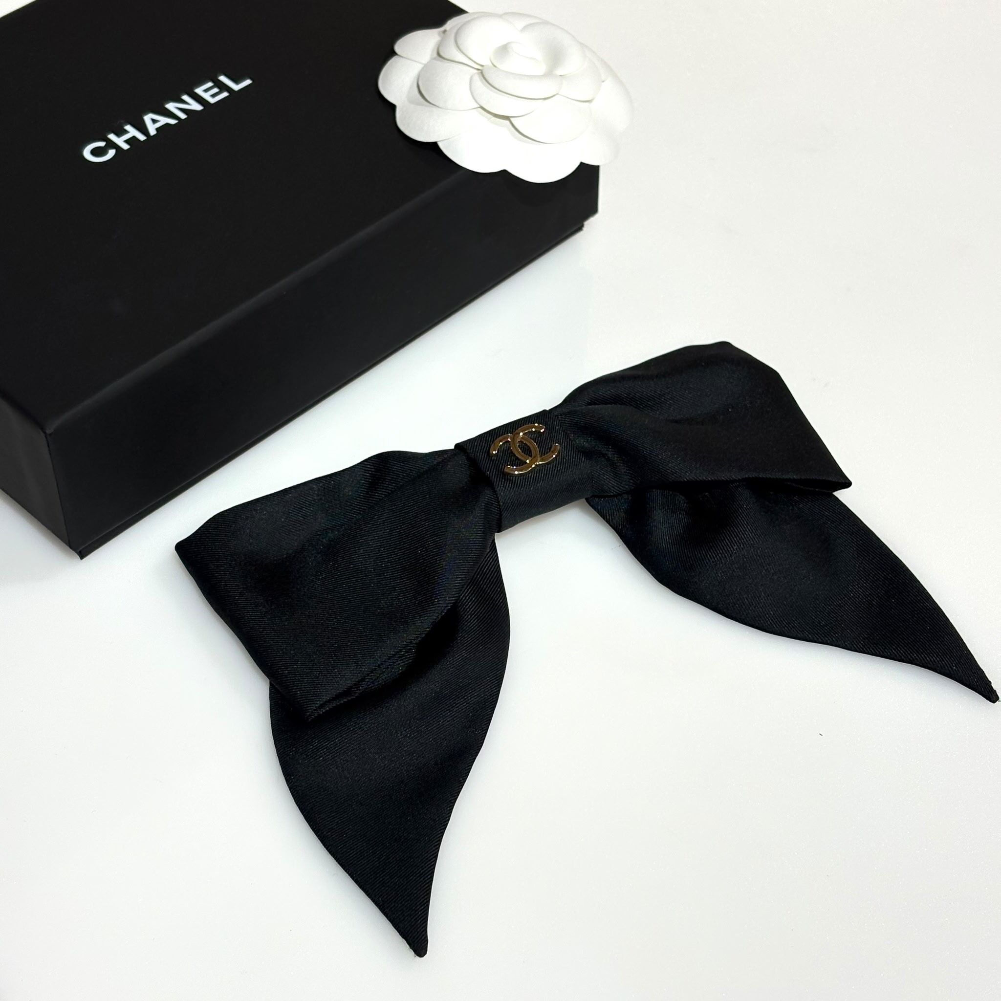 全新CHANEL黑色真絲蝴蝶結髮夾, AA9854, COCO Mark Ribbon Hair Clip hair accessory black #BRAND NEW #香榭站正品