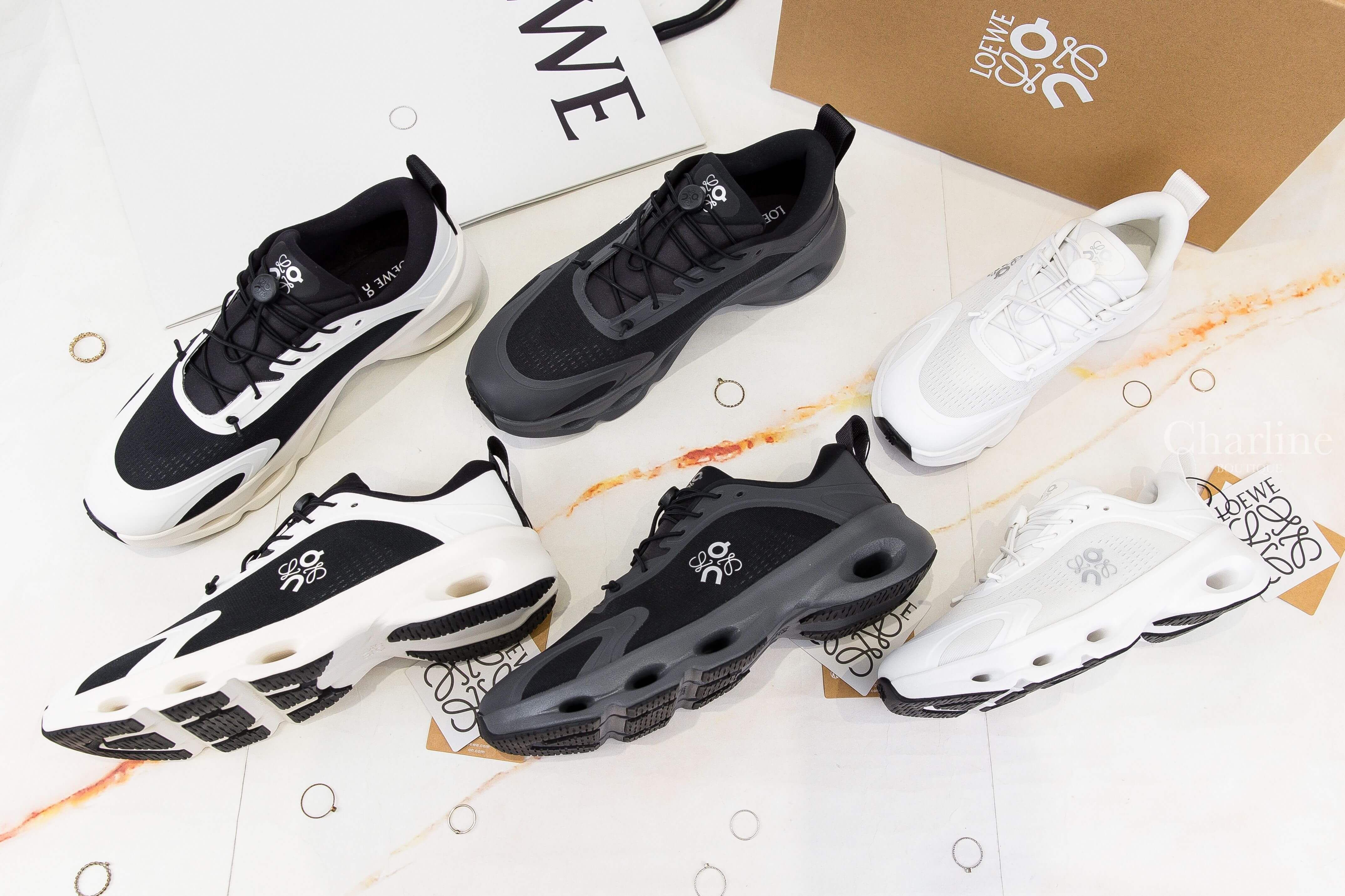 Loewe Cloudsolo Sneaker 白色/淺灰色聯名款側邊銀色Logo運動鞋,黑色聯名款側邊銀色Logo運動鞋,黑色/蛋殼色聯名款側邊白色Logo運動鞋-Charline Boutique 精品代購