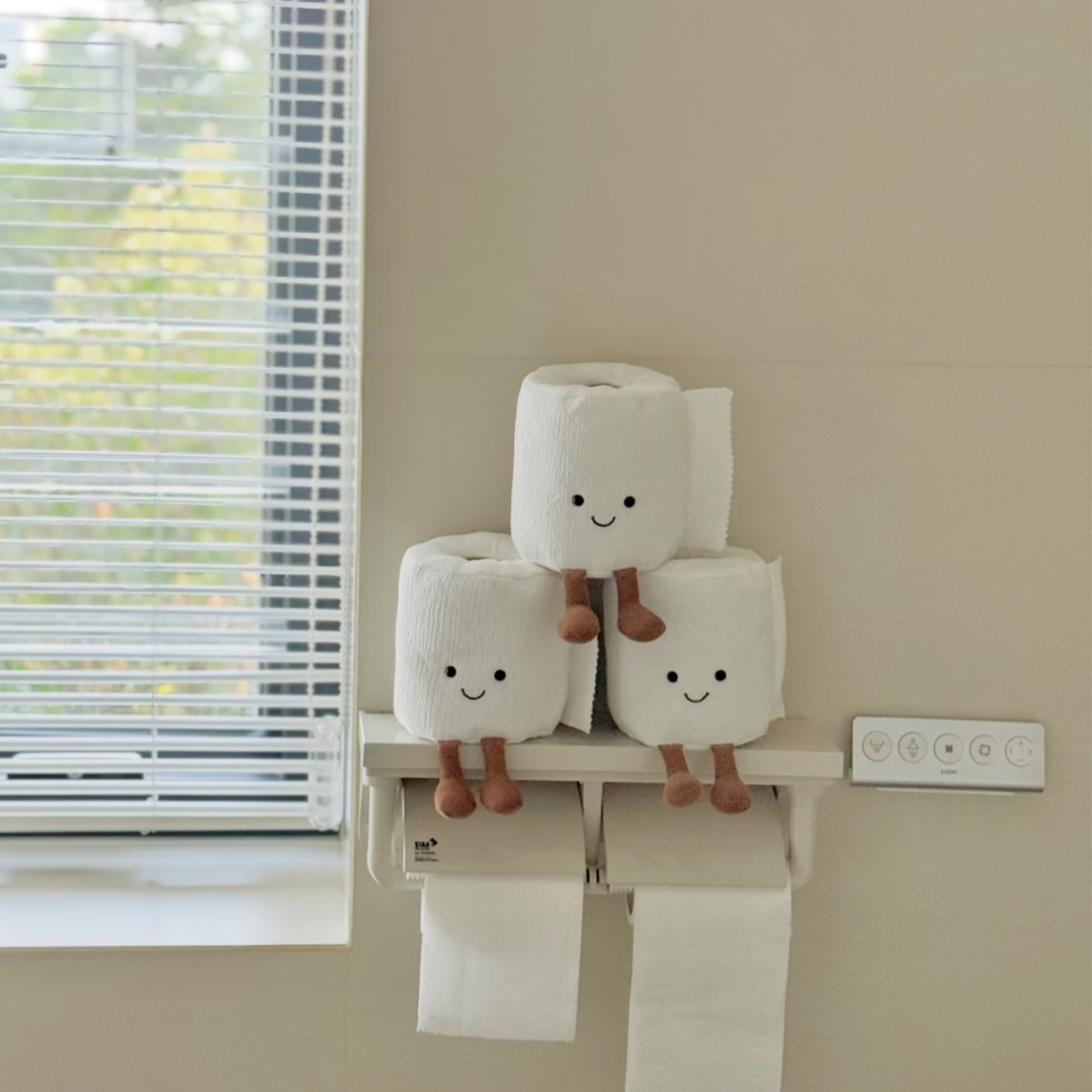 NICEDAY 代購 Jellycat 廁紙 衛生紙 廁所 絨毛 娃娃 毛絨玩偶 可愛 送禮