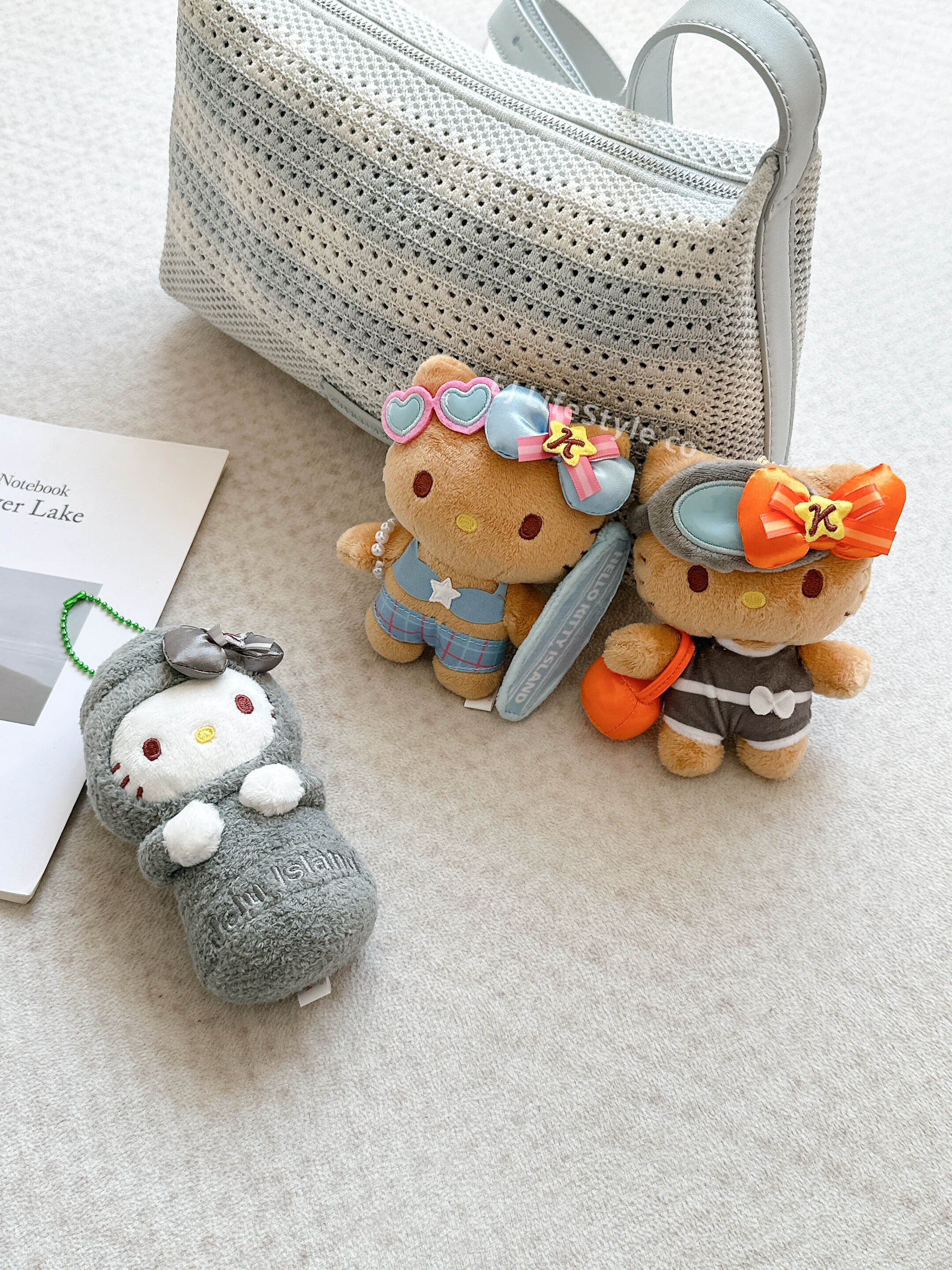 🇰🇷濟州島限定 SANRIO 三麗鷗家族 HELLO KITTY 曬黑KITTY 石頭爺 海女 娃娃 玩偶 吊飾 / 現貨