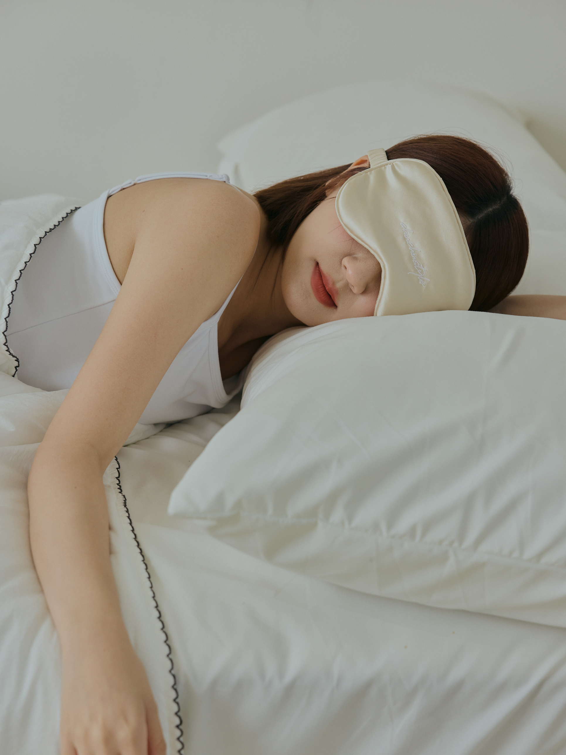 Custom Skin-Friendly Sleep Mask Set