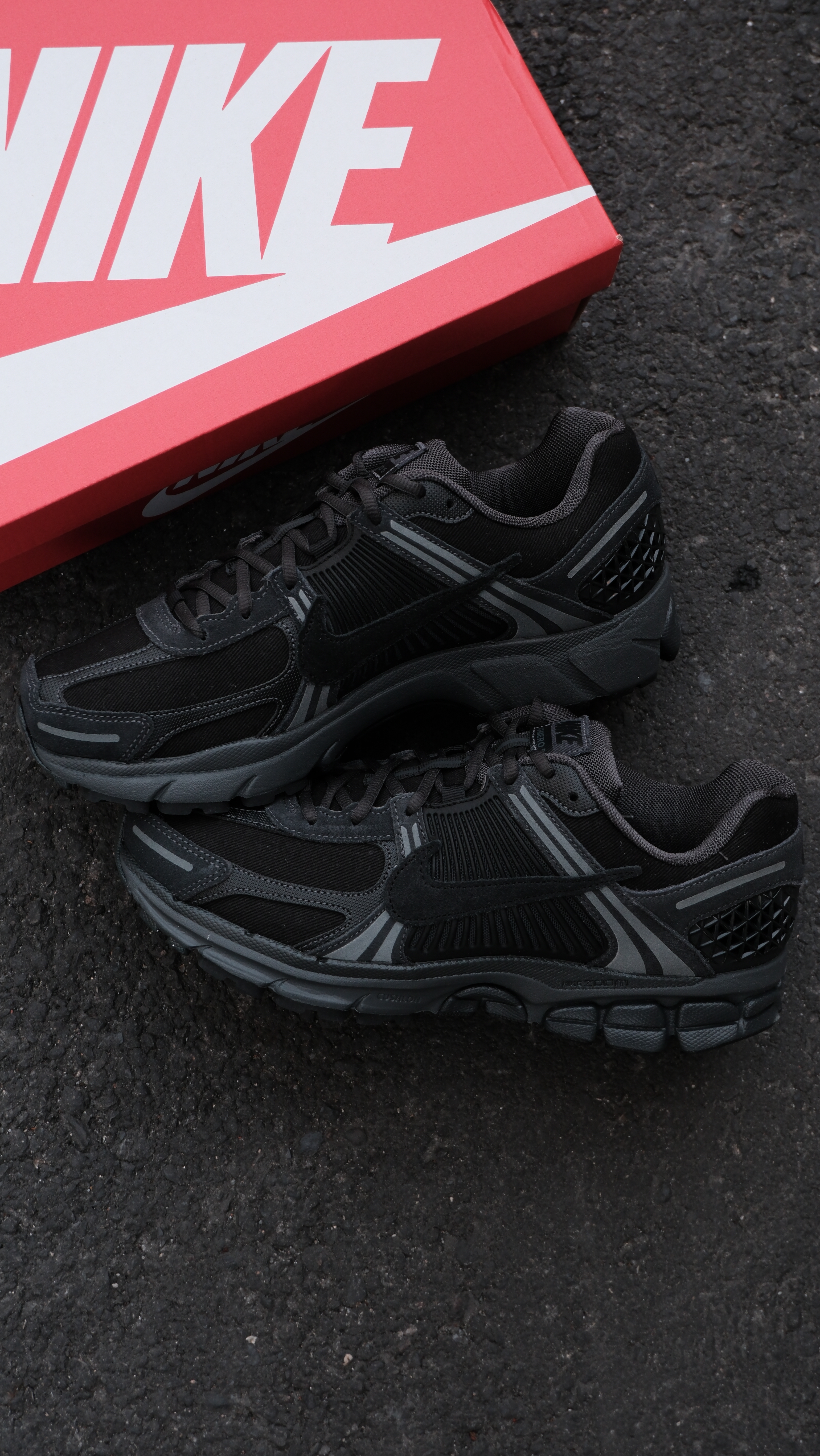 Nike ZOOM VOMERO 5 SE  黑色 運動 舒適 休閒鞋 IH8039-002