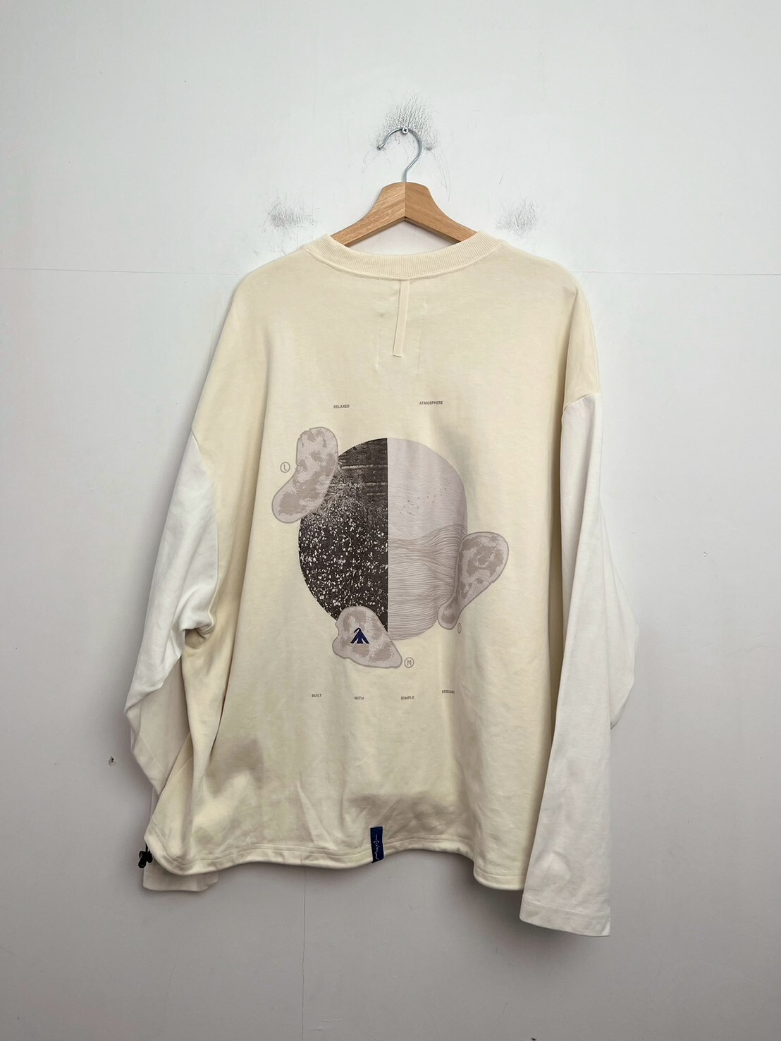 MELSIGN Mixland Graphic L/S Tee SIZE XL
