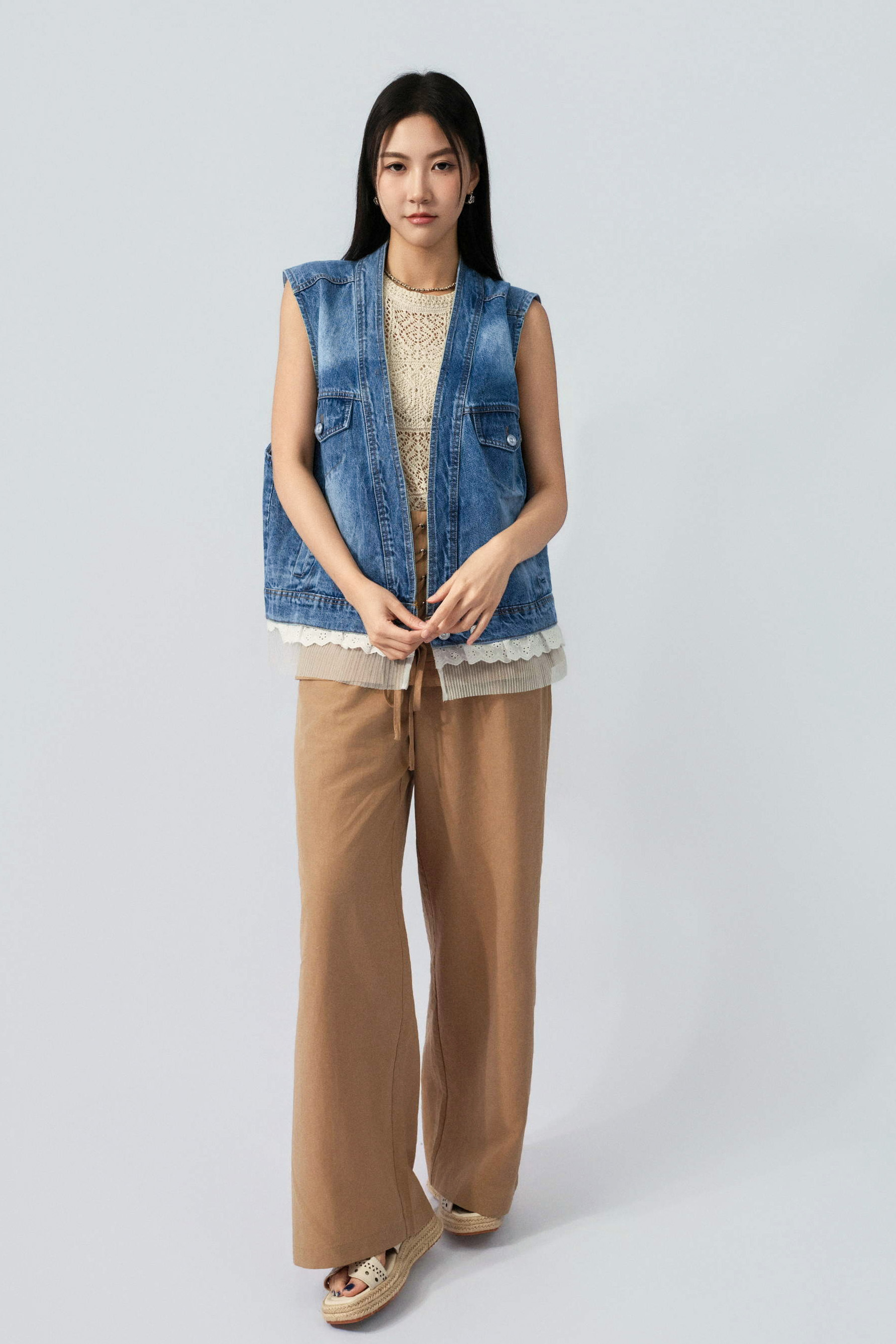 SS26_0229（背心外套＋Top＋長褲）