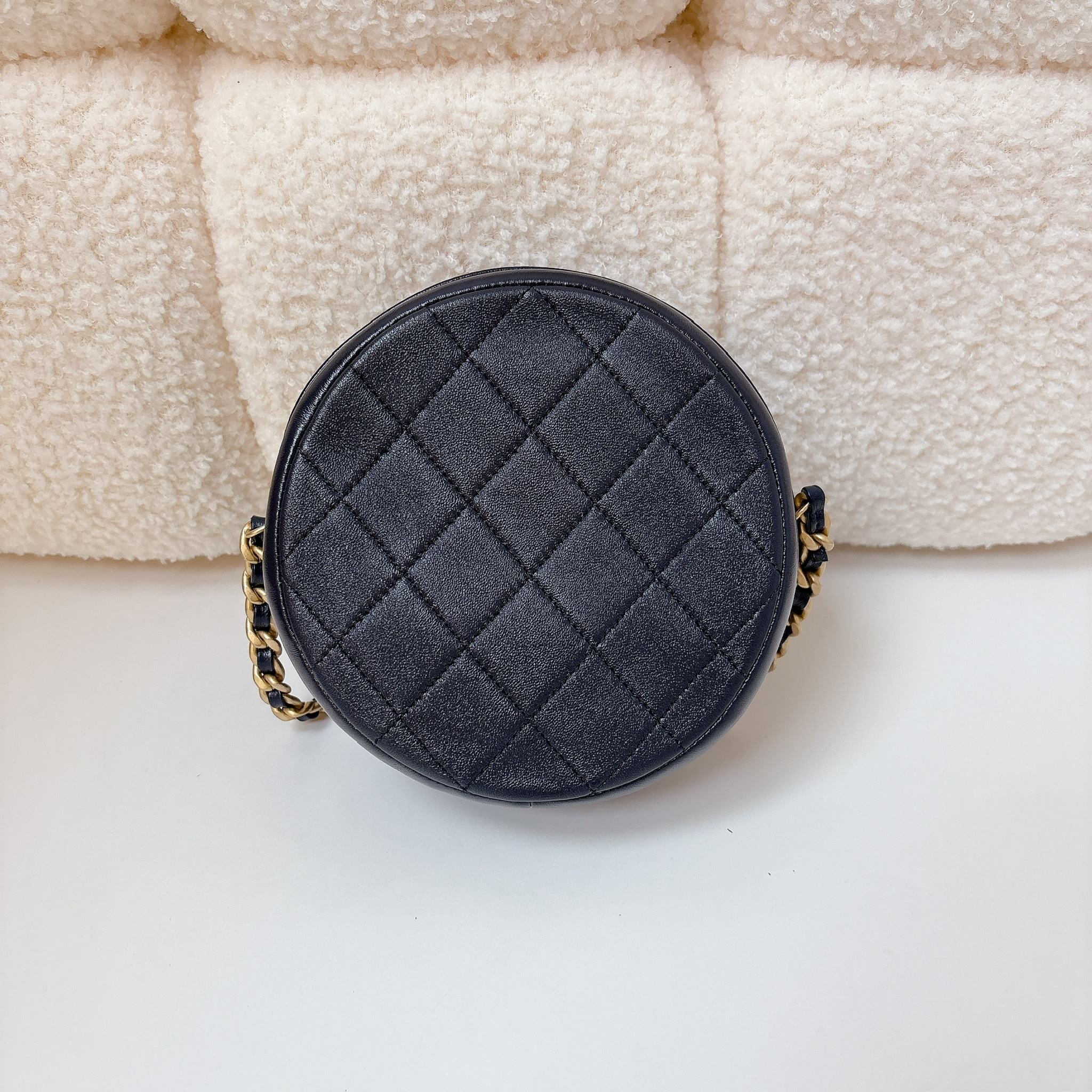 Chanel Round Clutch with Chain - Black / GHW