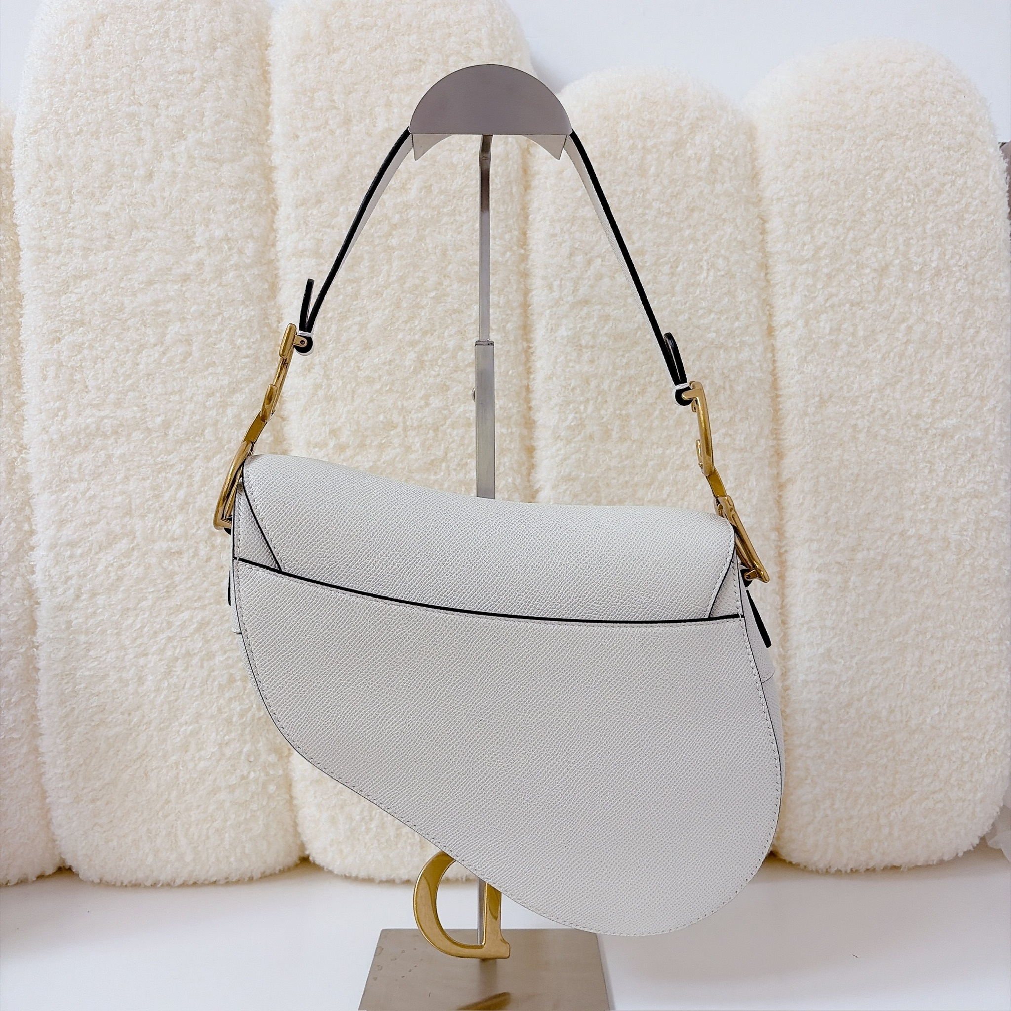 Dior Saddle Bag - White / GHW