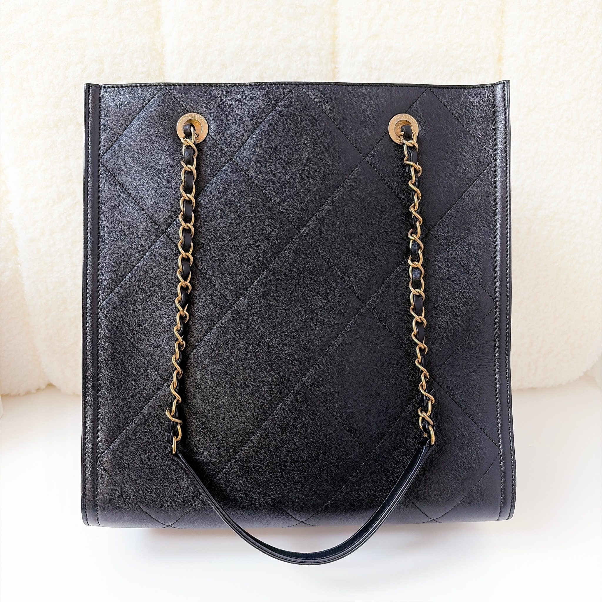 Chanel Large Shopping Tote - Black / GHW