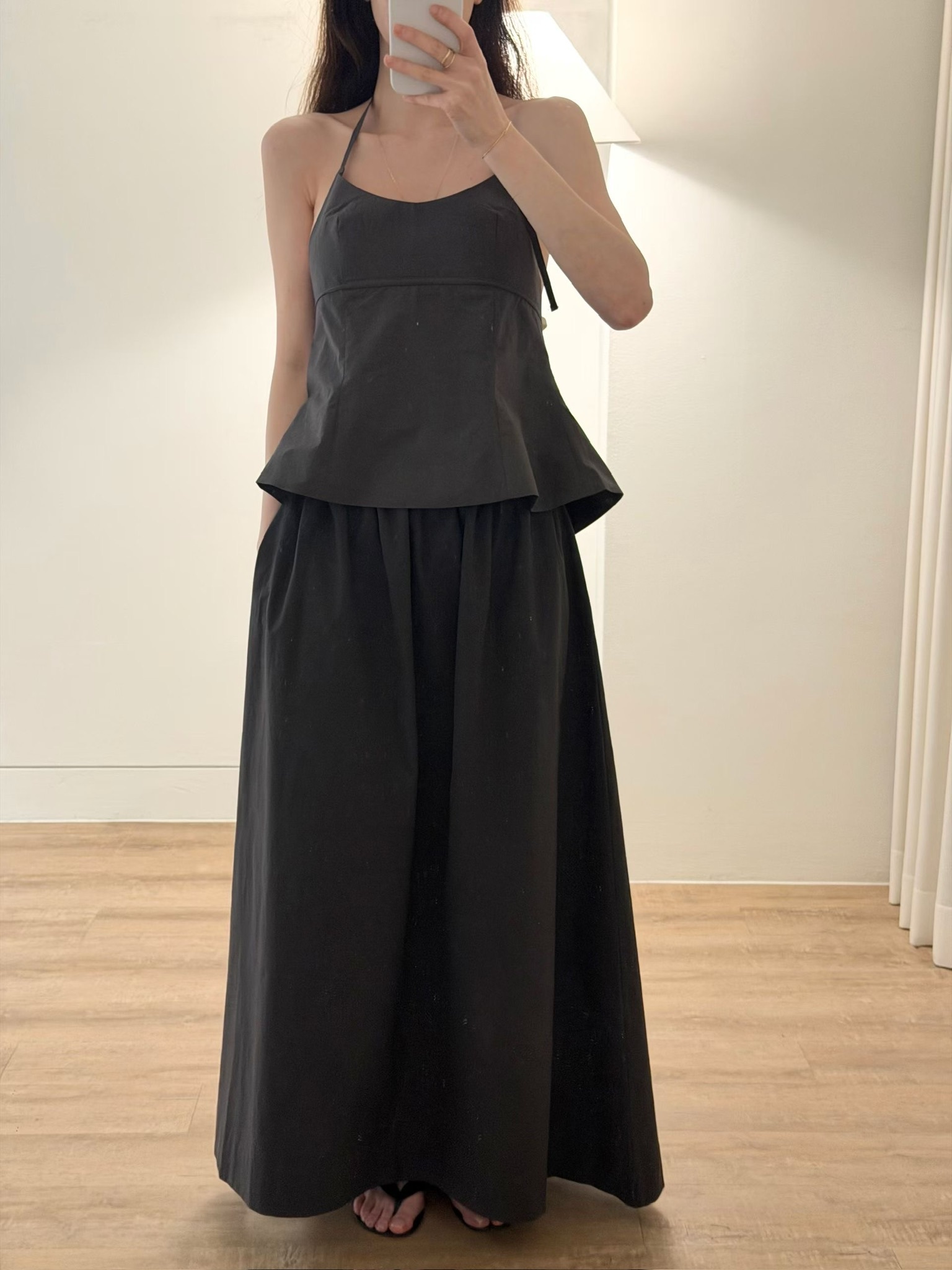 A line elastic skirt