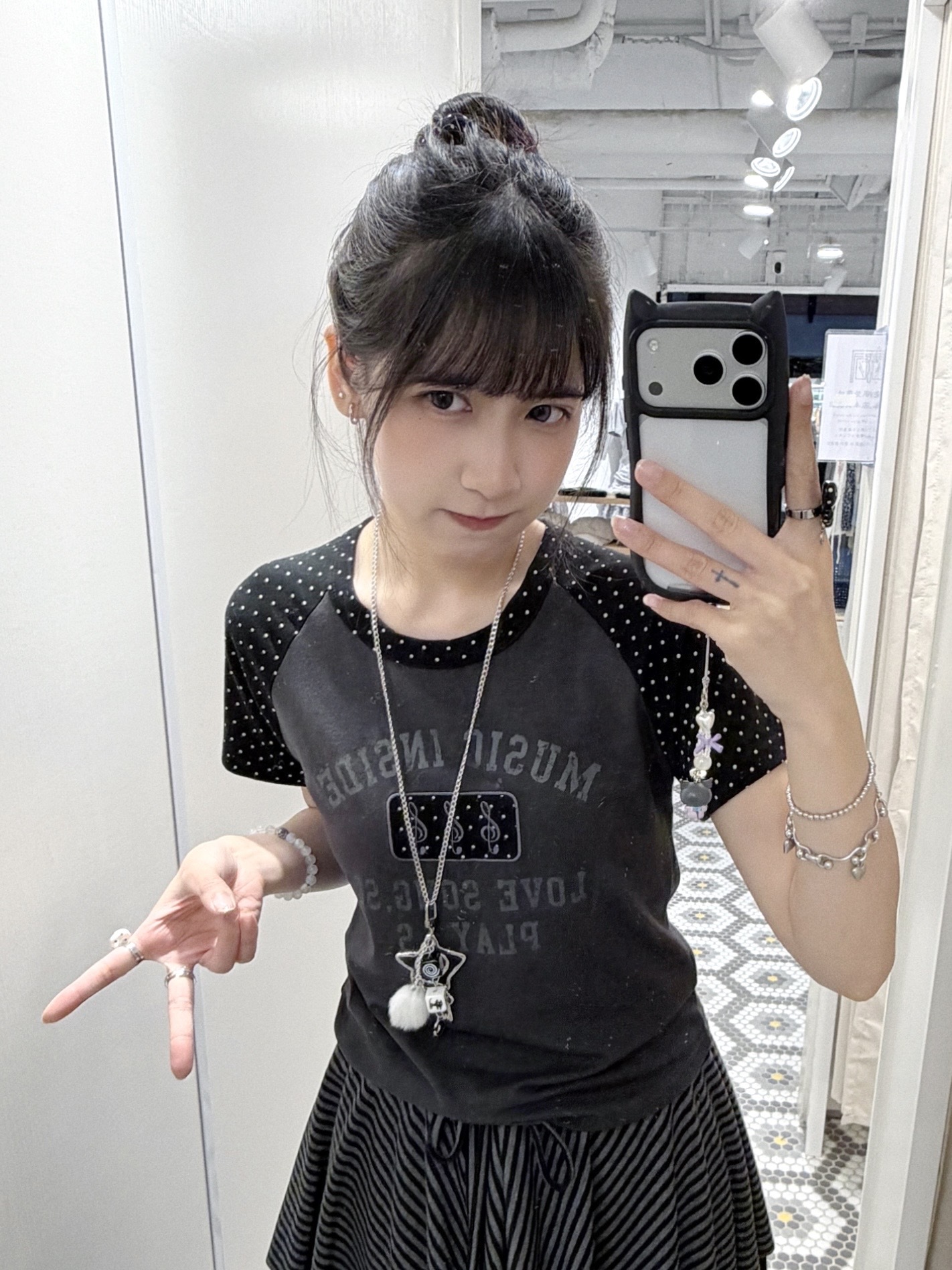 T1480｜韓系古早味波點牛角拼色MUSIC INSIDE TEE ‧₊˚♪ 𝄞₊˚⊹