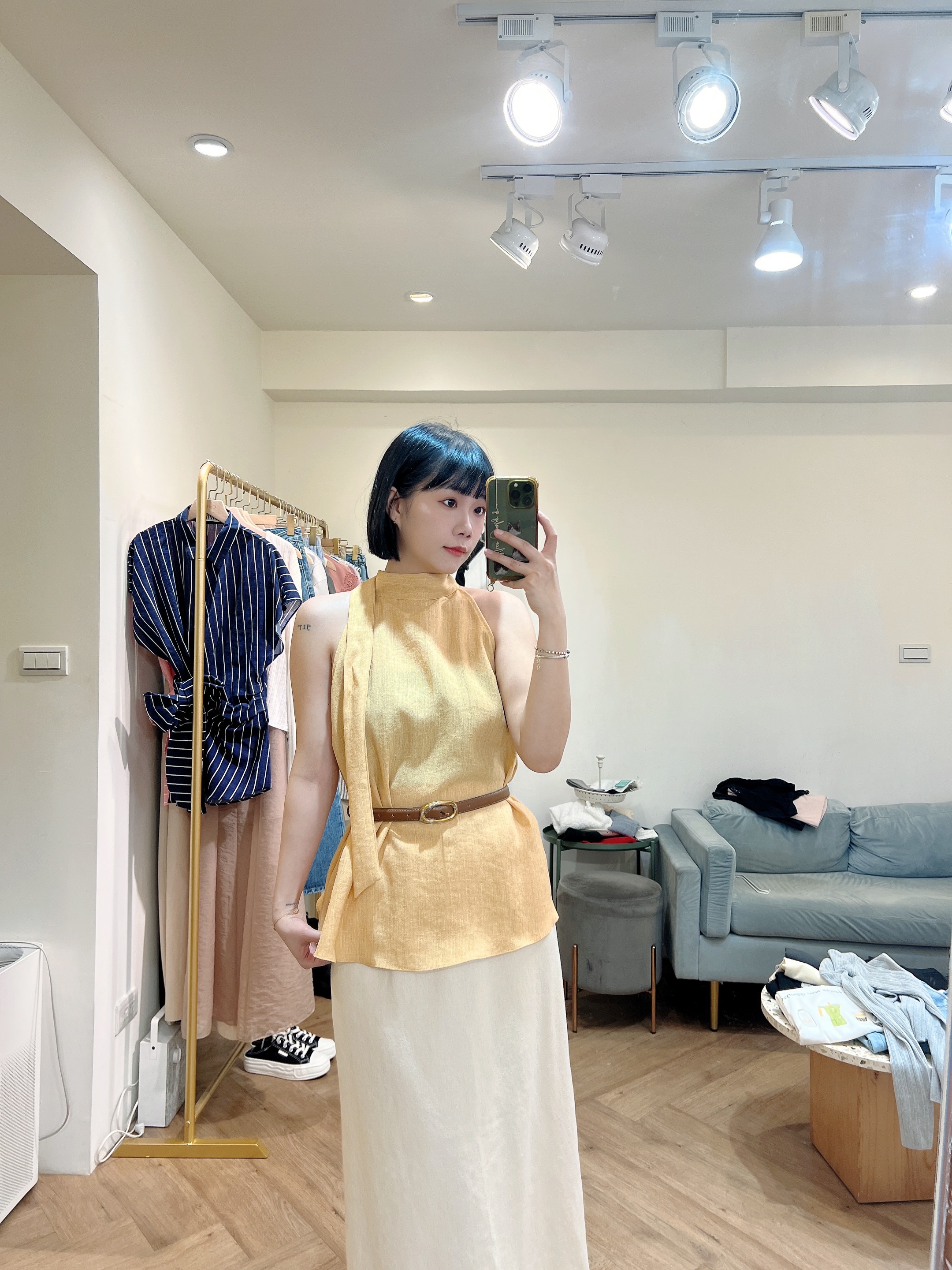 棉麻削尖背心