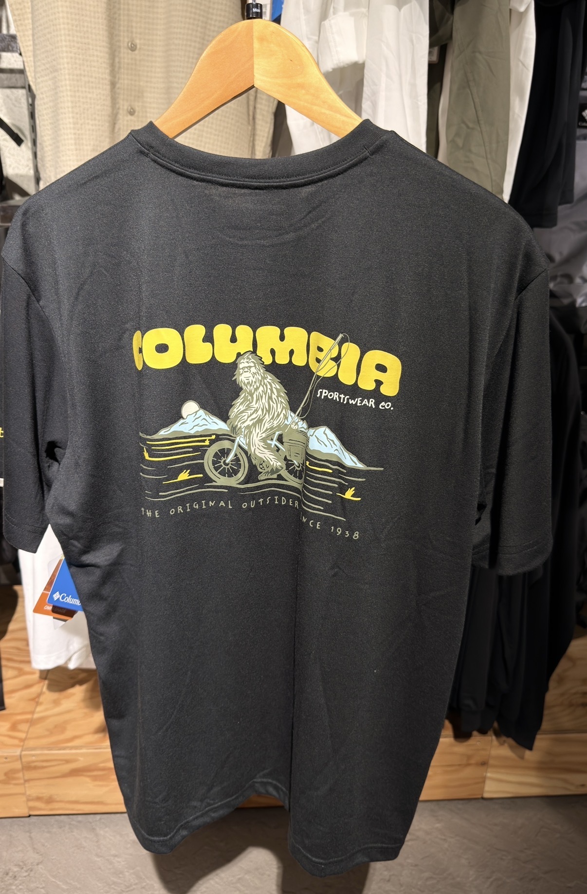 【日本限時連線🇯🇵  6/6 早上10:00（台灣時間） 準時收單 ✈️ 】Columbia 哥倫比亞 雪怪騎腳踏車 短tee AJ3185