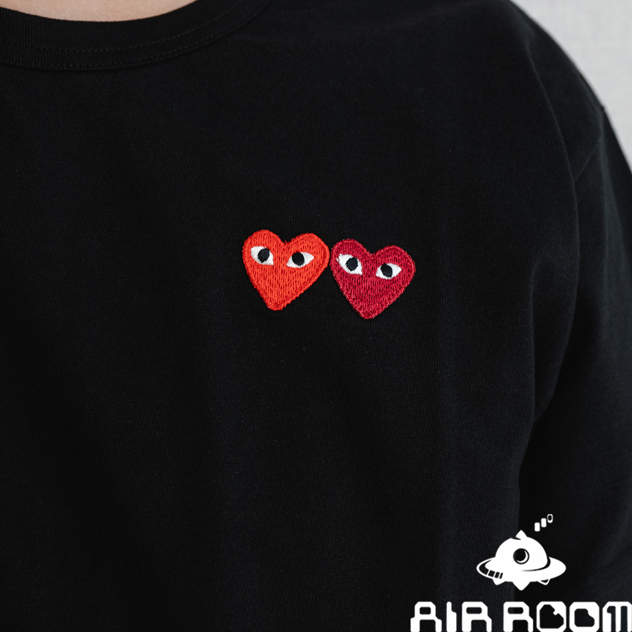 『代購+現貨商品』COMME des GARCONS PLAY Tee 川久保玲 短T 雙愛心 刺繡 男女 黑白 現貨 AX-T226-051