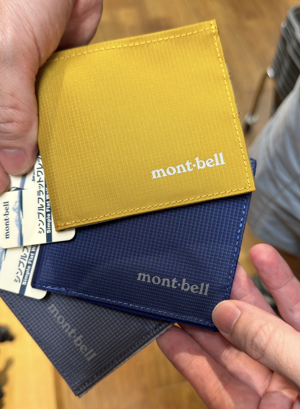 【日本限時連線🇯🇵  6/6 早上10:00（台灣時間） 準時收單 ✈️ 】Mont-Bell Flat Wallet 輕量化 抗撕裂 短夾