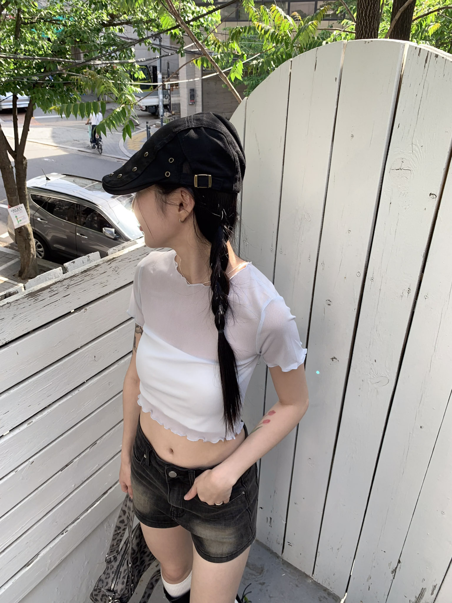 ISA_疊穿夏日版 超百搭捲邊透透短袖內搭_54068