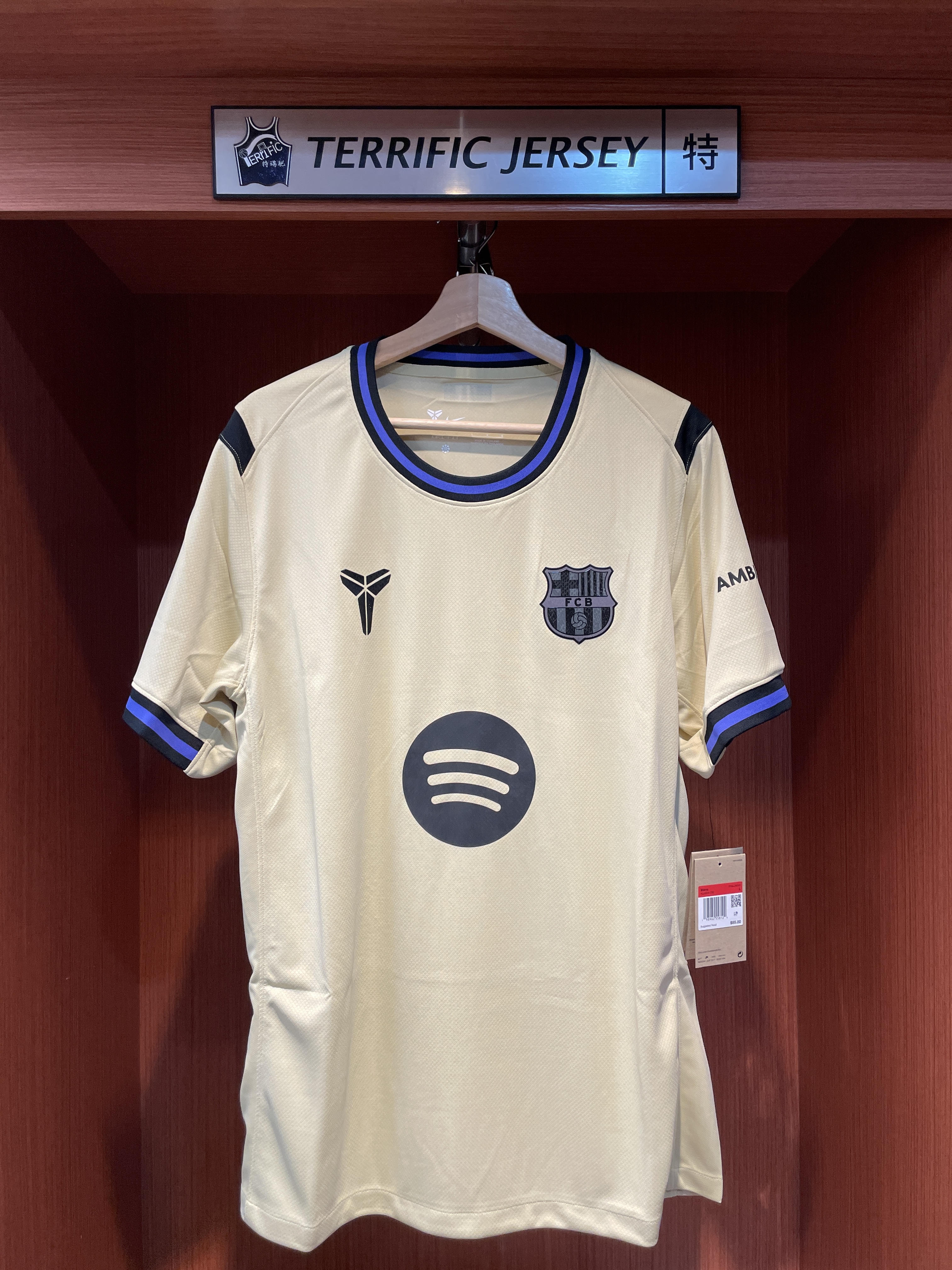LALIGA足球 FC Barcelona X Kobe Bryant 巴塞隆納 土豪金 Nike Replica Jersey 球迷版 空白球衣 曼巴 全新