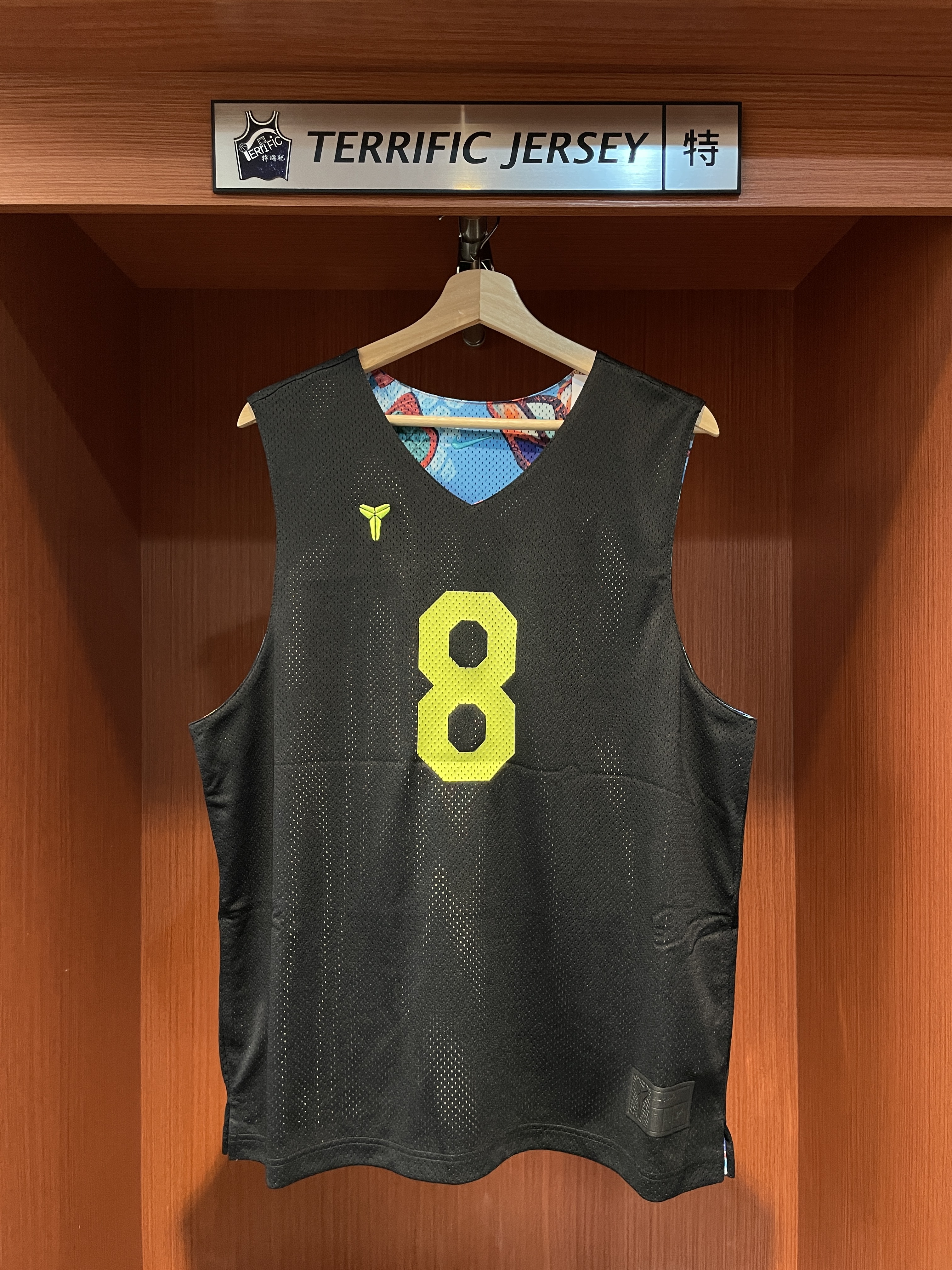 NBA背心 Kobe Bryant What The Kobe 8 繽紛雙面背心 Nike Dri-FIT Reversible Tank Top 全新