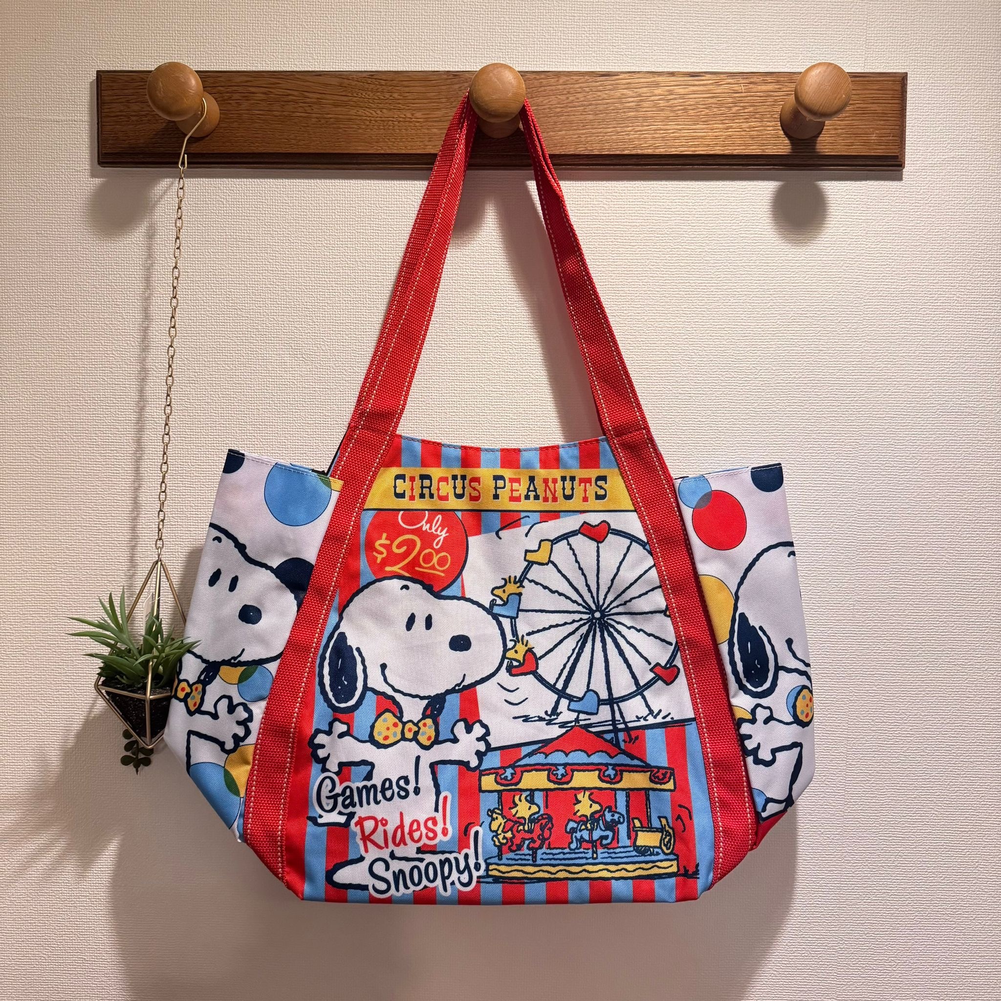 JP Snoopy 大容量丸型手挽袋 紅白色 9012 TK260603