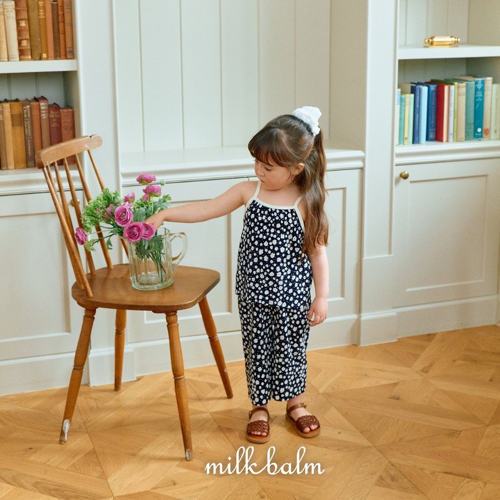 正韓夏milkbalm 小童兩色小白花套裝