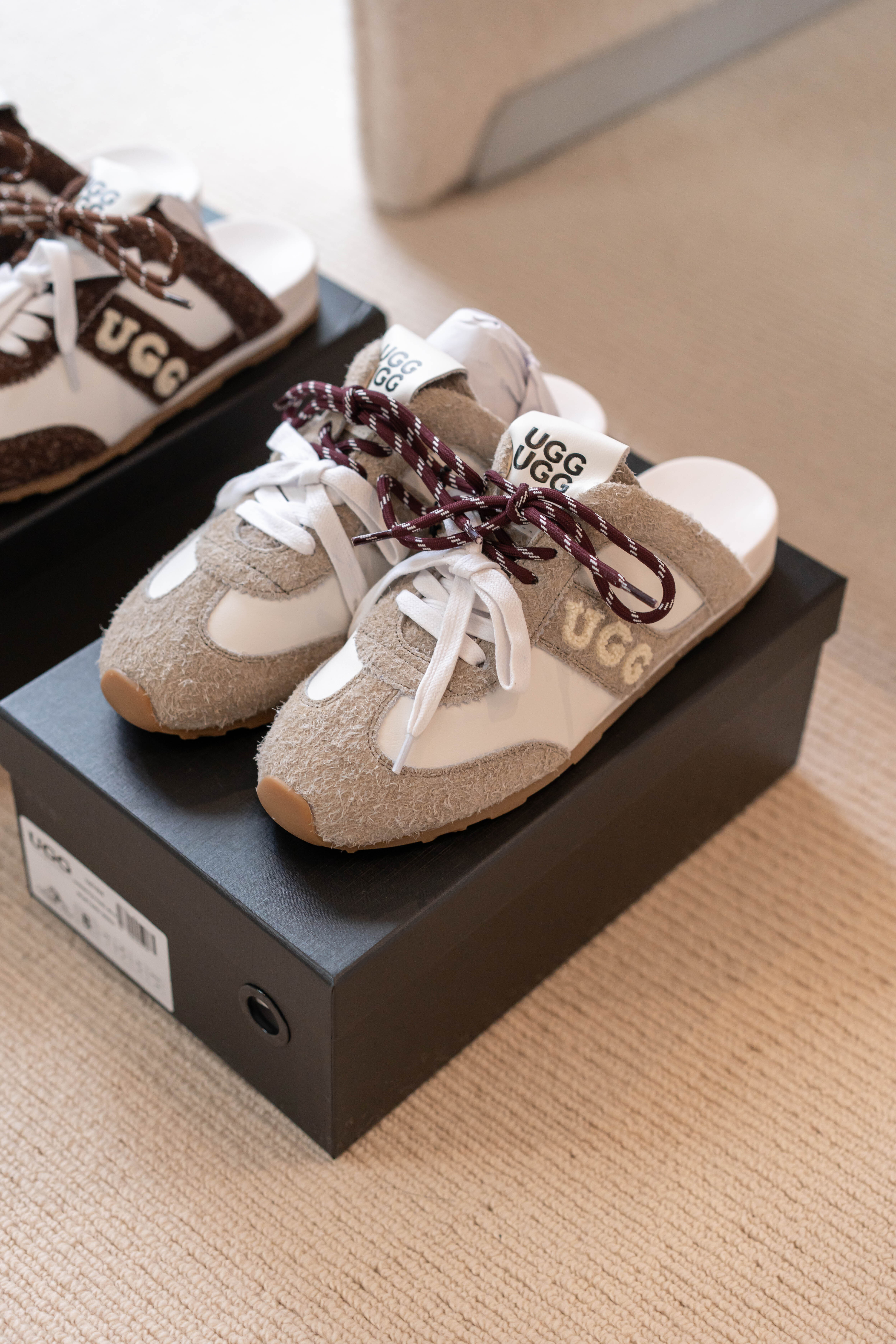 【美品】【最終値下げ‼️】希少 UGG OZLANA モカシン22.5cm UGG Ozlana專區