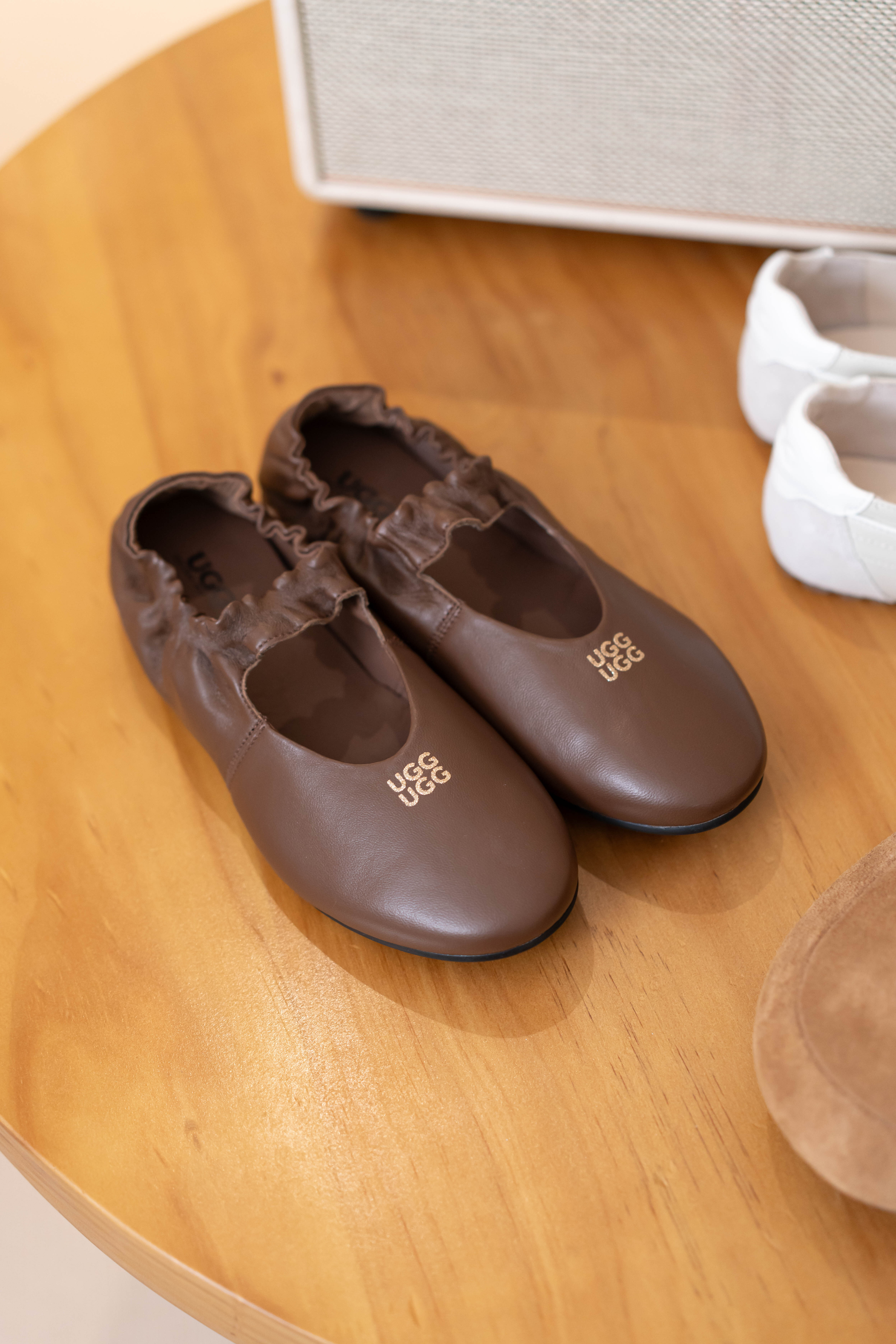 【2026春夏款3色入】UGG Ozlana Bella Soft Flat