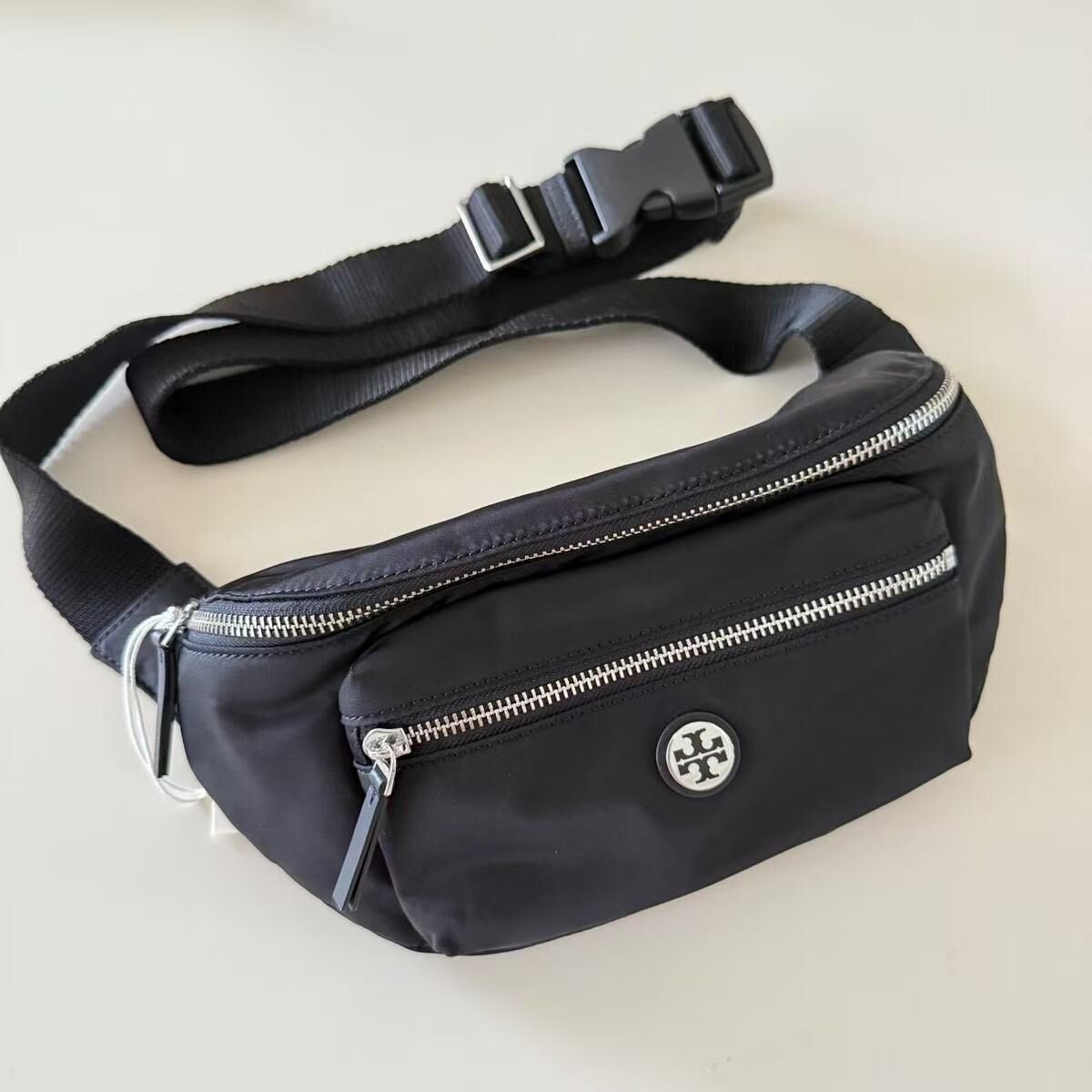 【預購】Tory Burch H060433 尼龍腰包