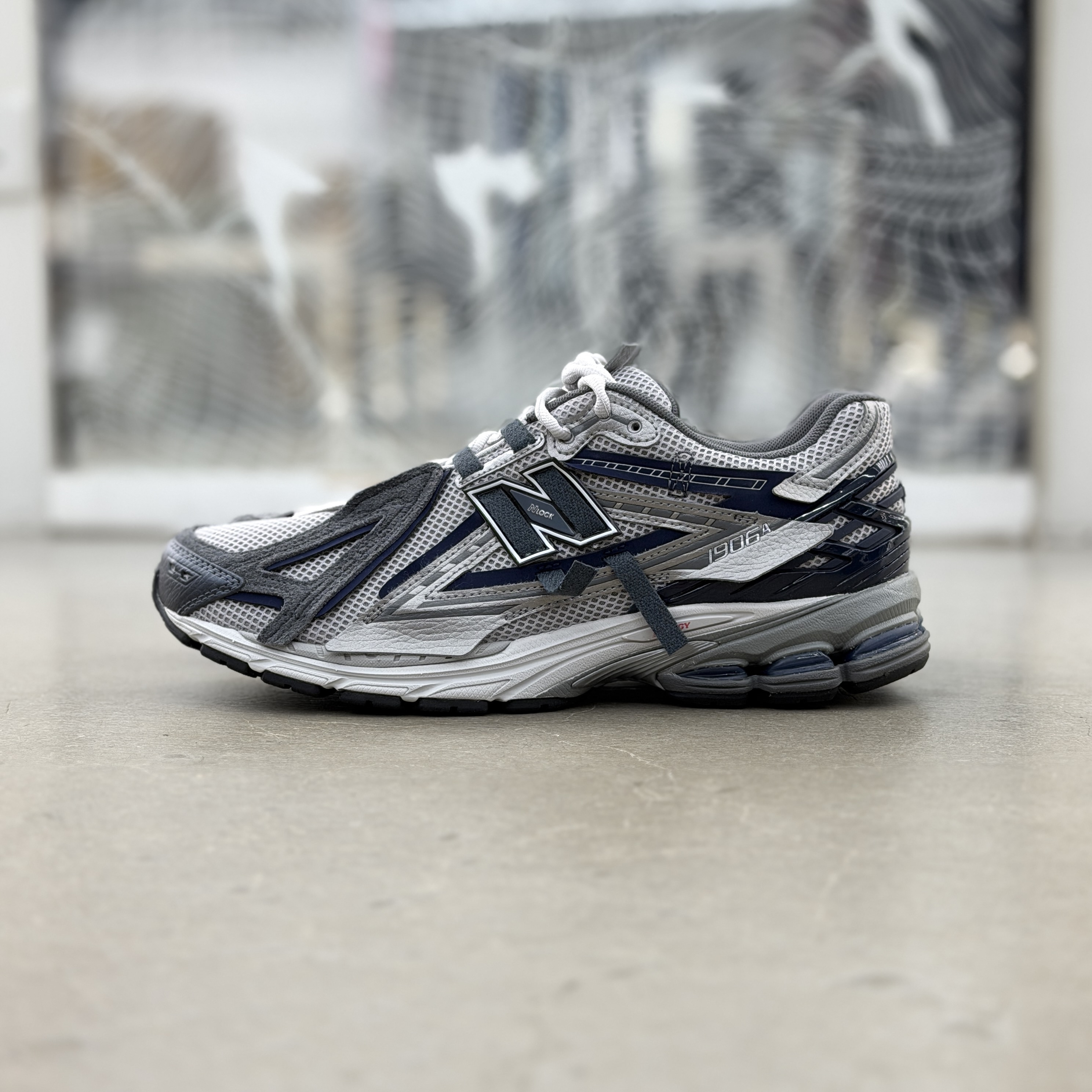 New Balance U19064F6