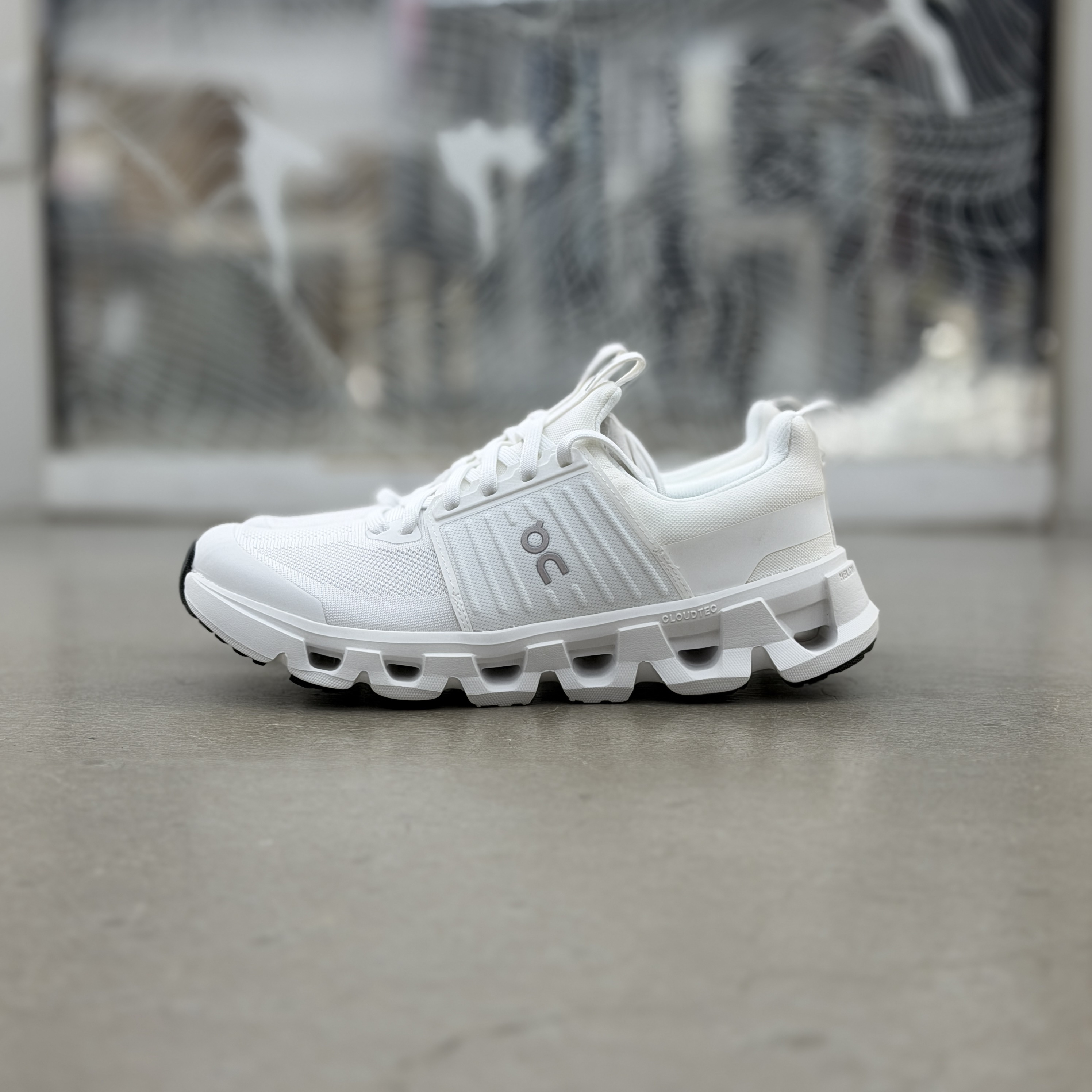 On Running Cloudswift Youth All White | 3YF10010108
